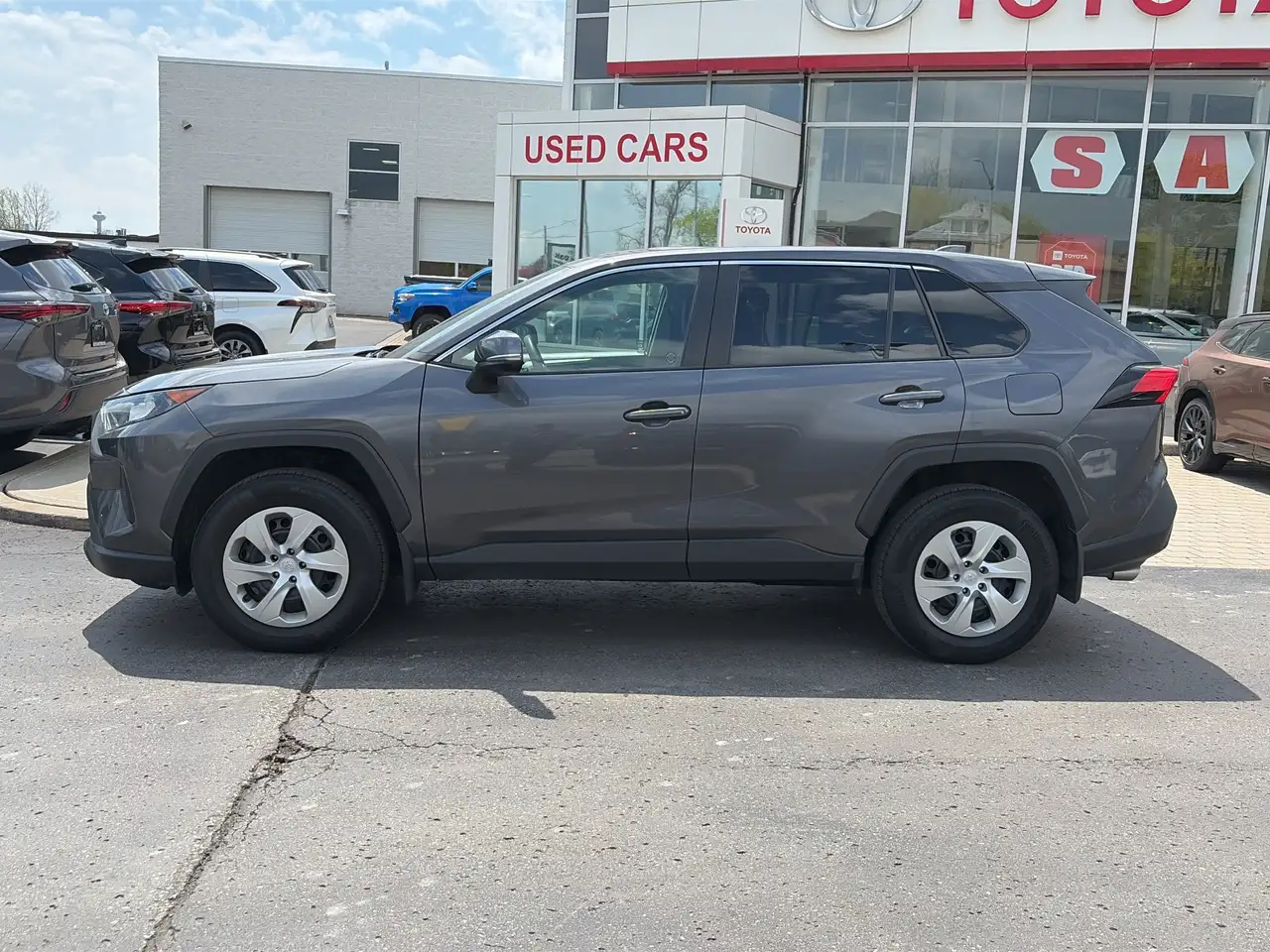 Toyota RAV 4 снимка Toyota RAV 4