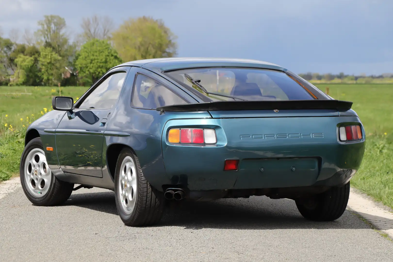 Porsche 928 4.5 Manual - Original Dutch, Low Mileage Albastru - 2