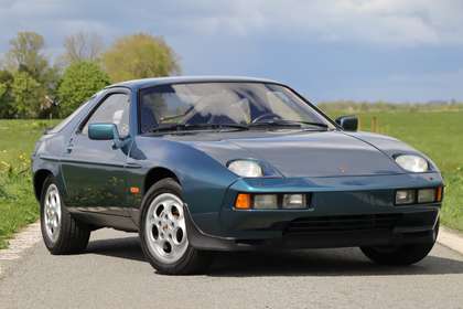 Porsche 928 4.5 Manual - Original Dutch, Low Mileage