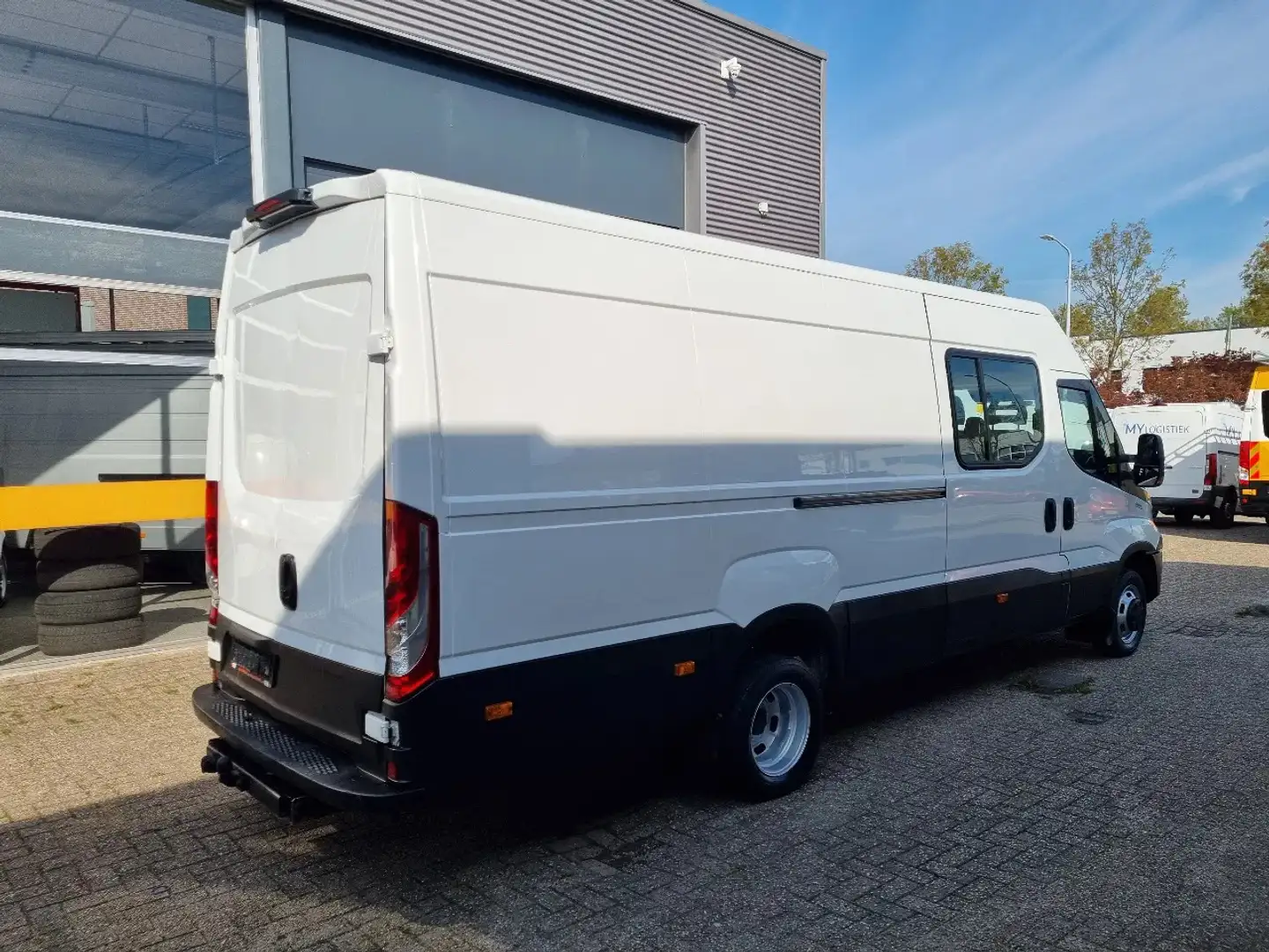 Iveco Daily 50C17/ L4H2 MAXI/ DC / 6 Zitplaatsen/ EURO 6 Weiß - 2