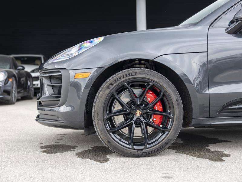 2024 Porsche Macan GTS Gray thumb 6