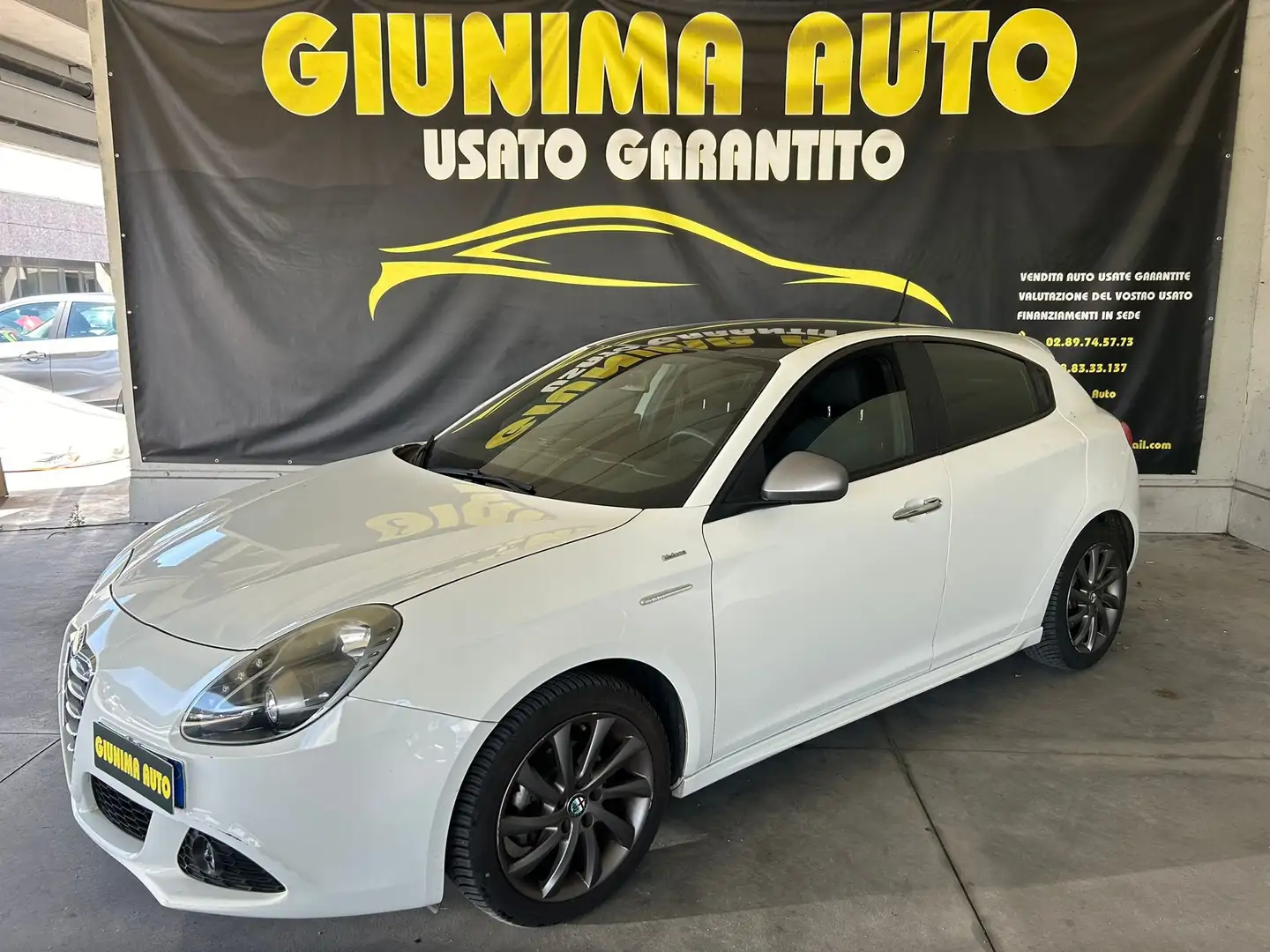 Alfa Romeo Giulietta Giulietta III 2010 1.6 jtdm Veloce Bianco - 1