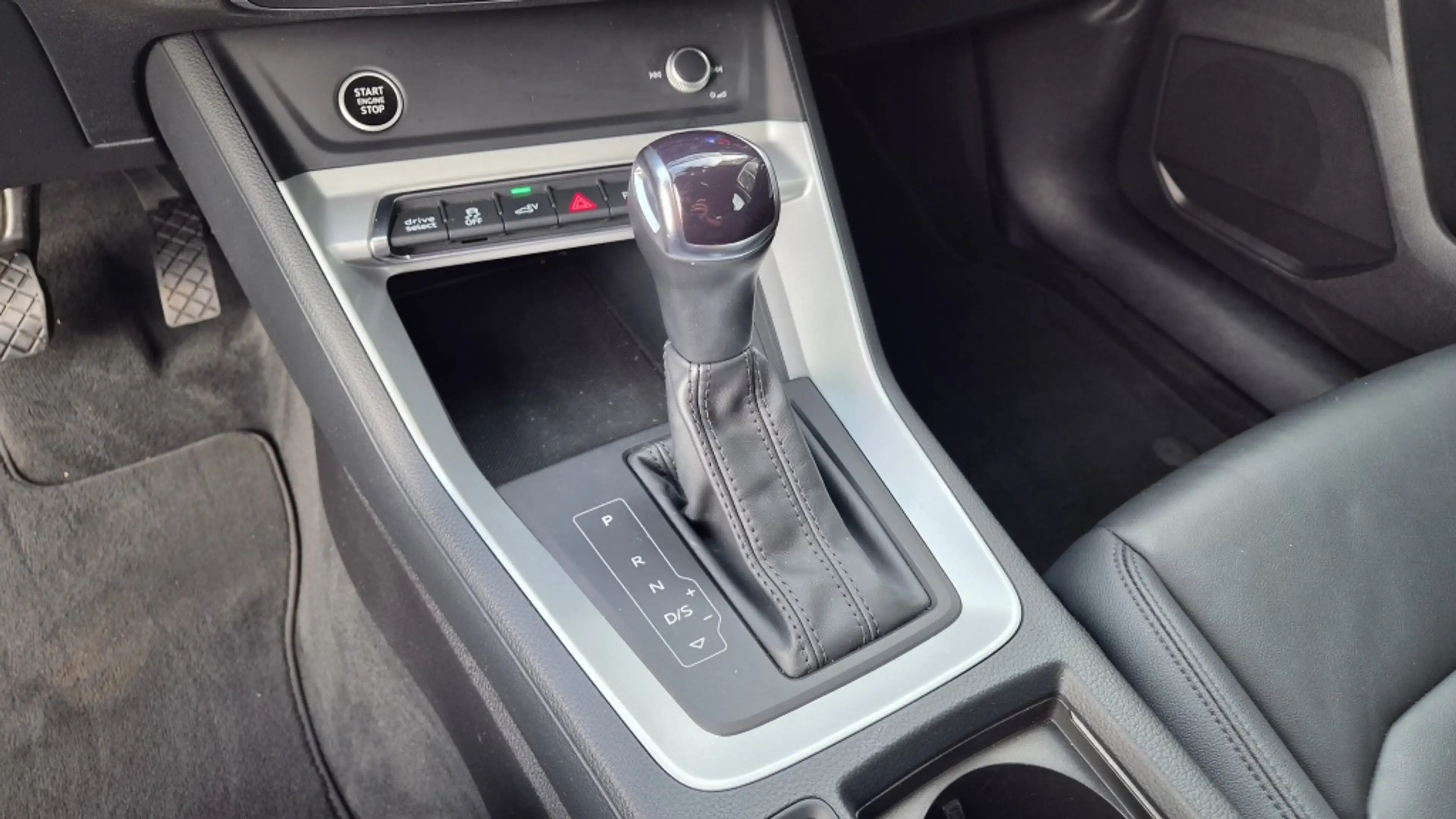 Audi Q3 Sportback 45 TFSI e S Edition, S, ACC, Camera, Dea — photo 20