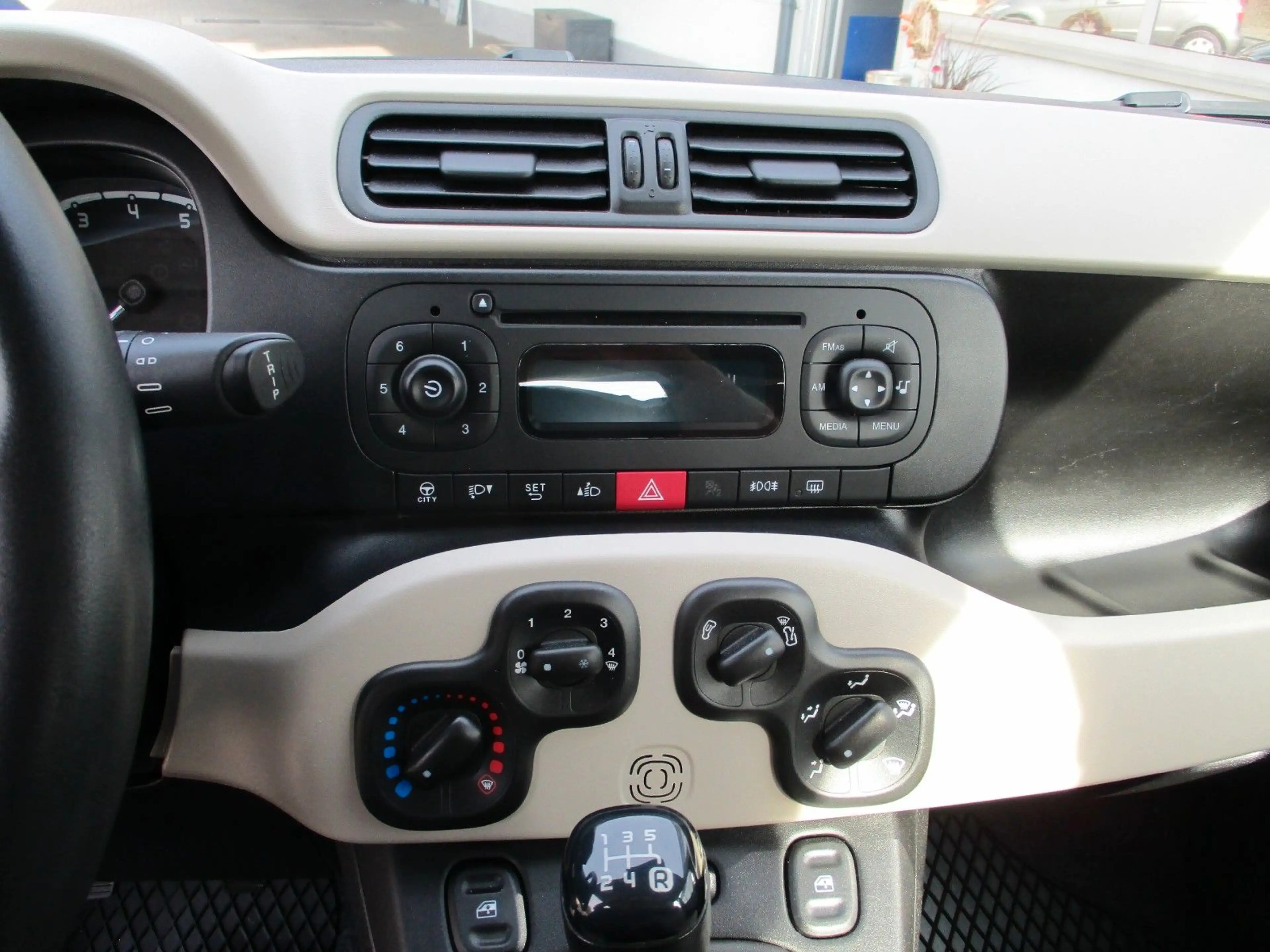 Fiat Panda Easy+AHK+Klima — photo 14