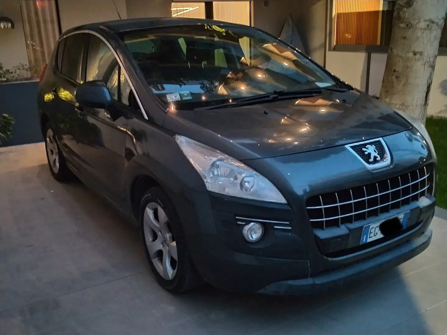 Peugeot 3008 1.6 hdi 16v Business robot fap Verde - 1