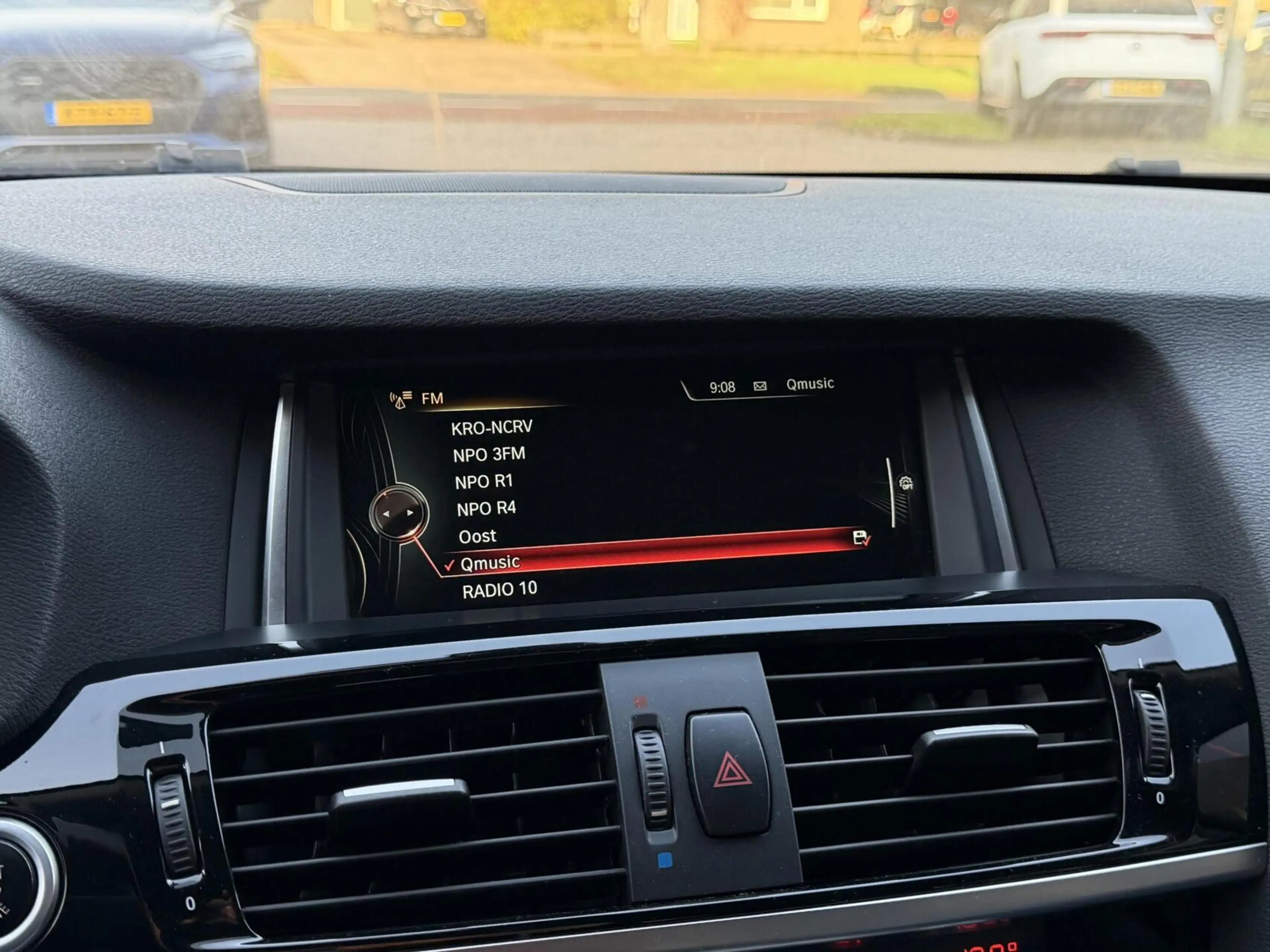BMW X4 xDrive20d High Executive Led, Leer, Head-Up, Navi, — photo 11