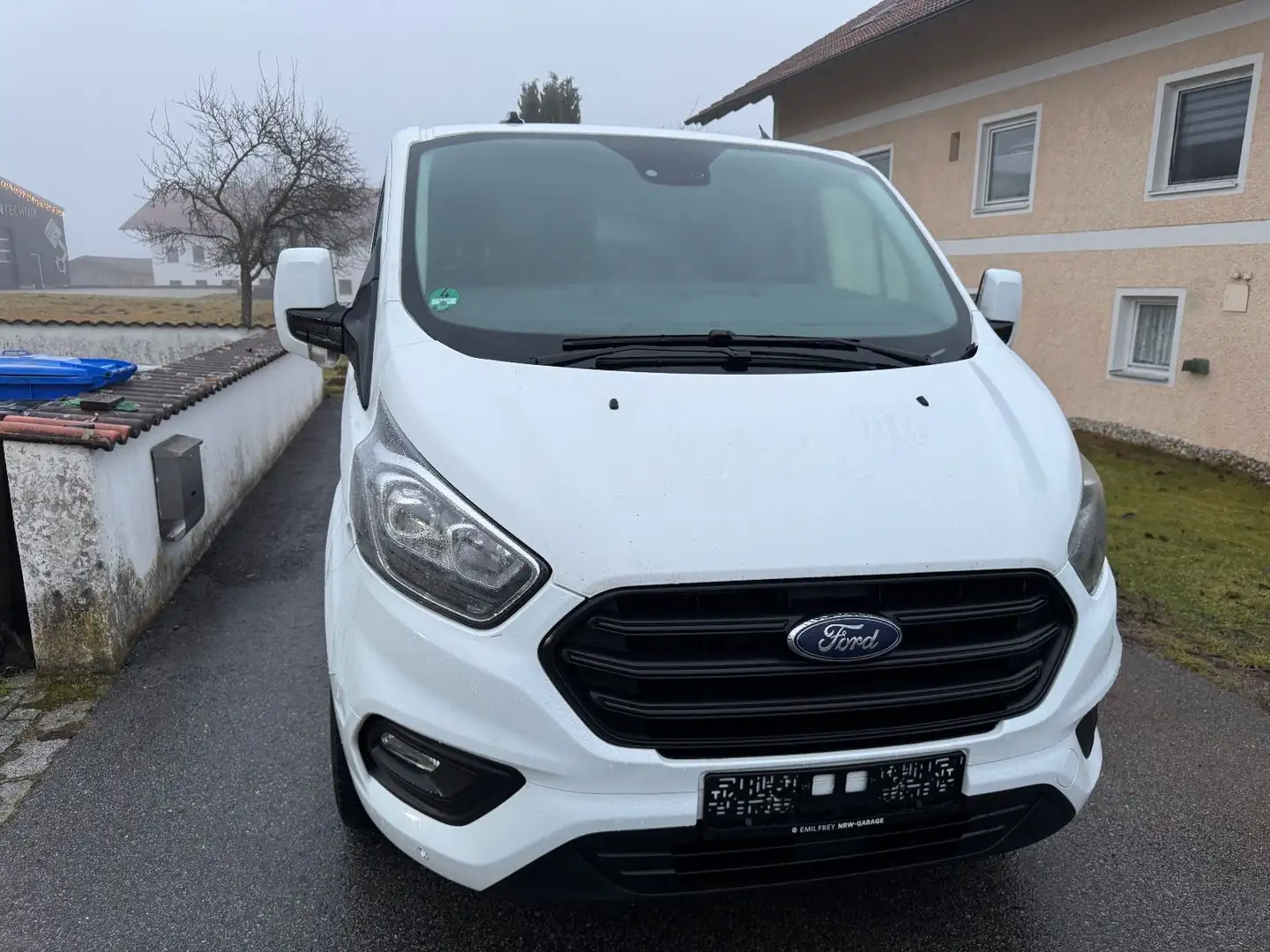 Ford Transit Custom Kasten 320 L2 Trend Weiß - 2