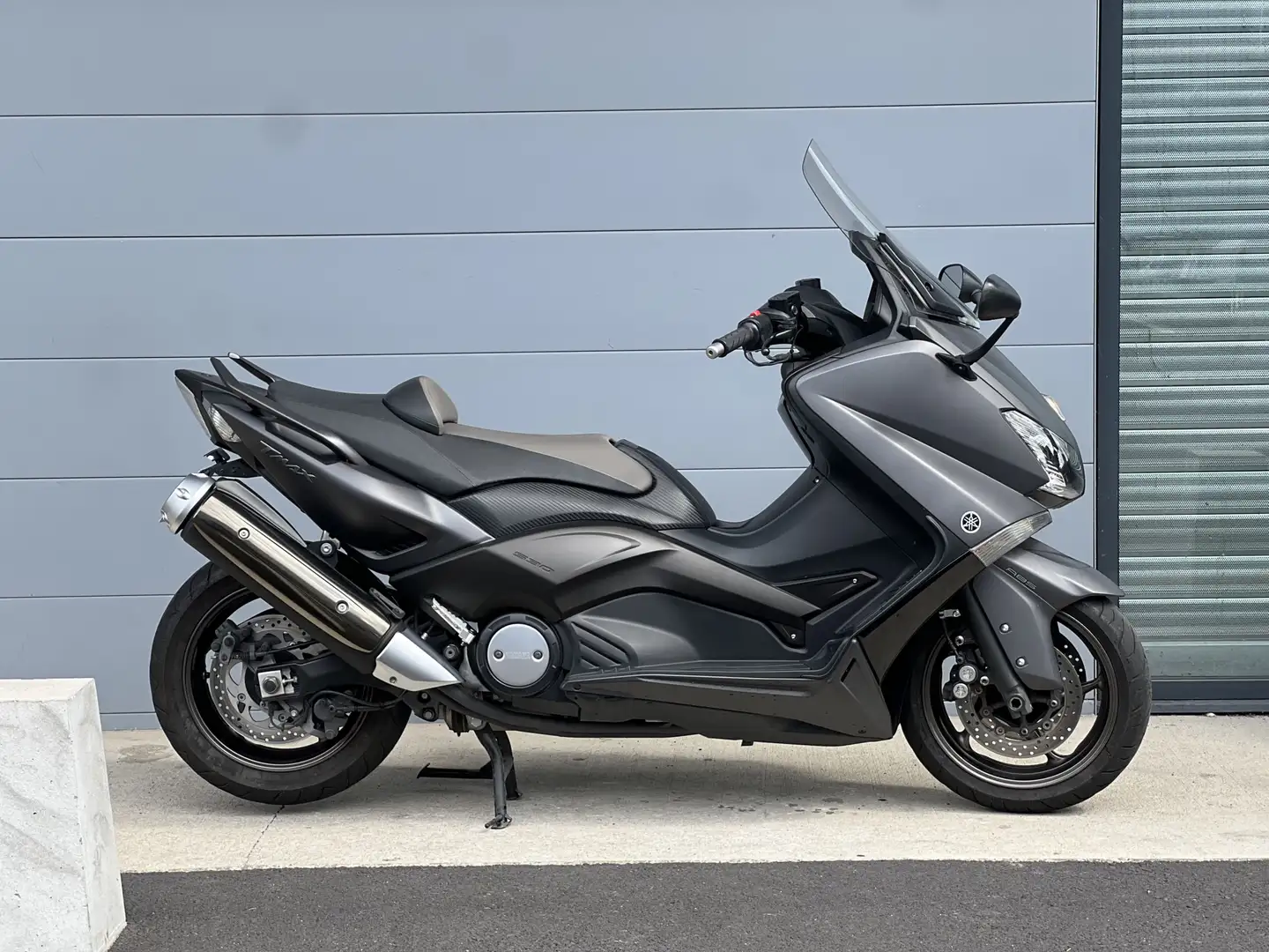 Yamaha TMAX 530 Grau - 1