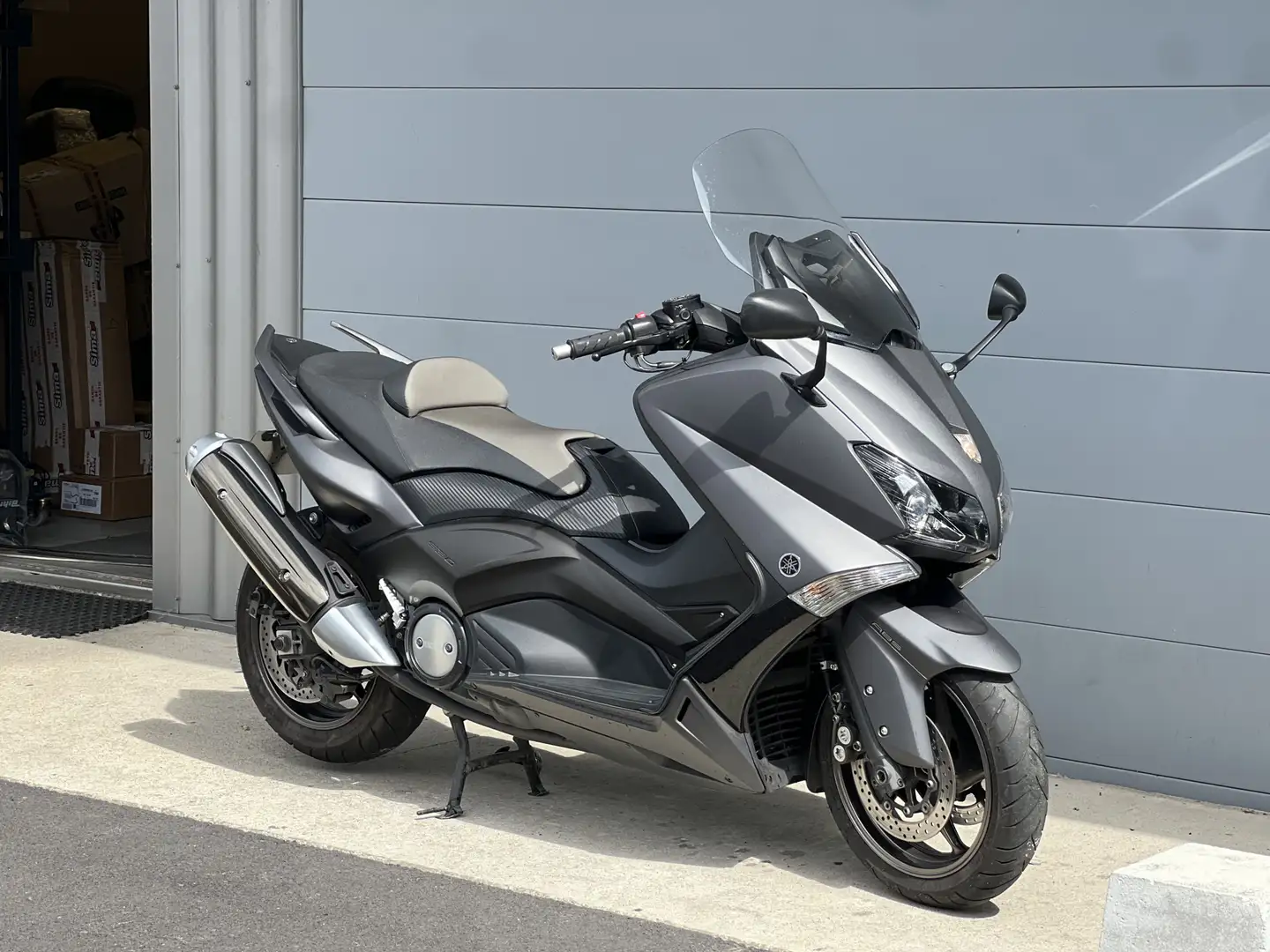 Yamaha TMAX 530 Grau - 2