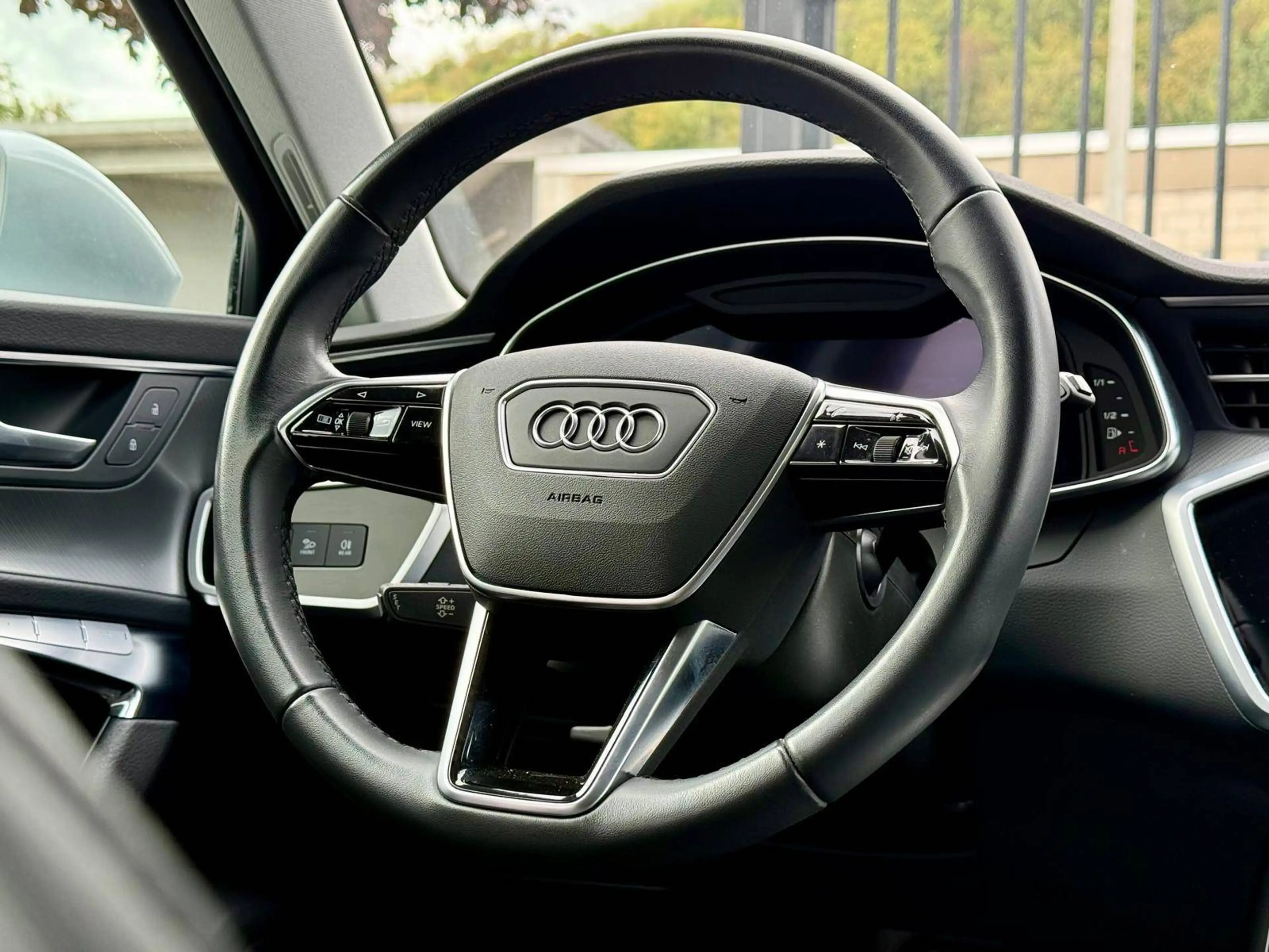 Audi A6 AVANT 2.0 TDI AUTO ALCANTARA PHARES LED GPS CARPLAY CAMERA — photo 7