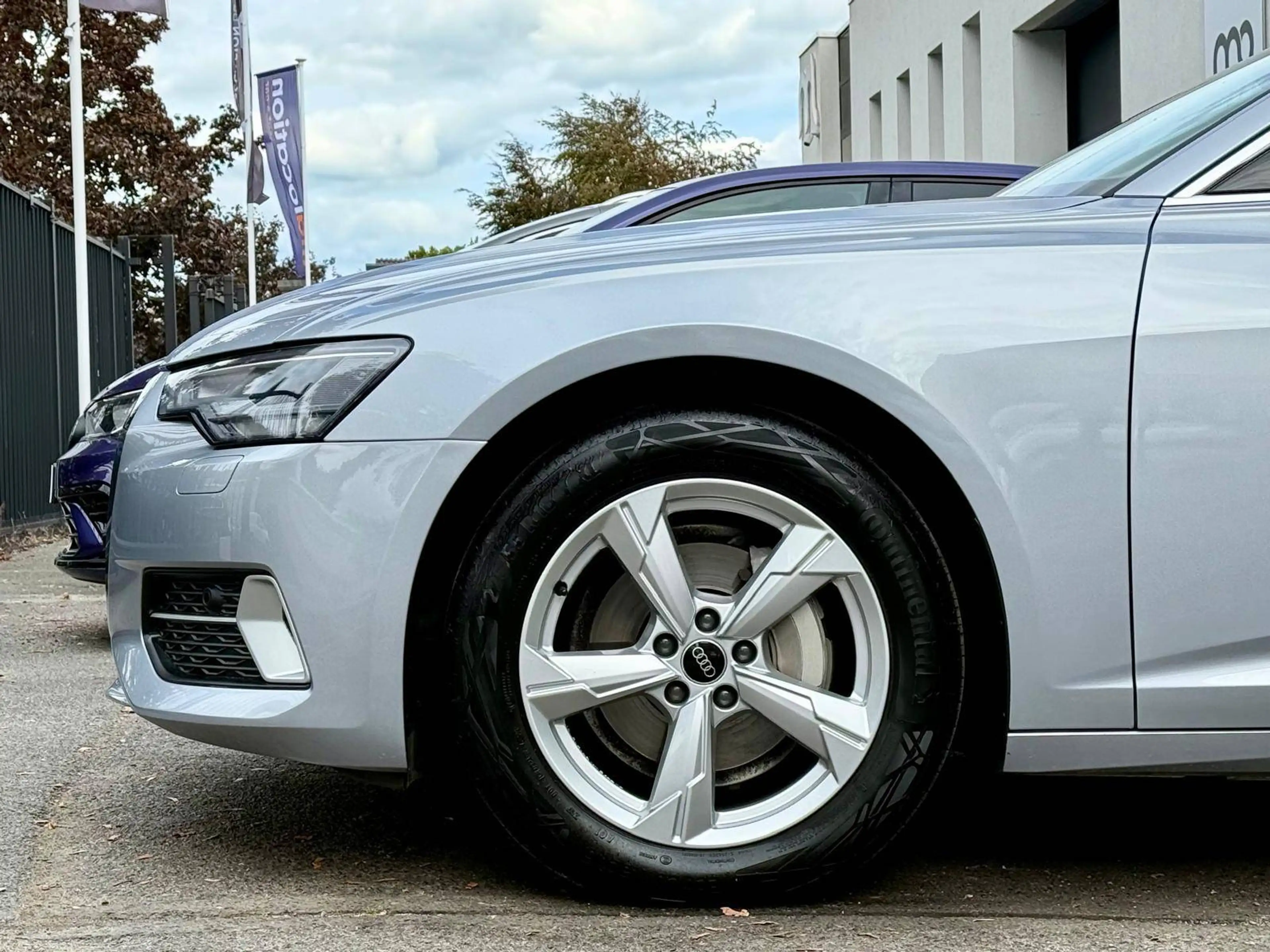 Audi A6 AVANT 2.0 TDI AUTO ALCANTARA PHARES LED GPS CARPLAY CAMERA — photo 18