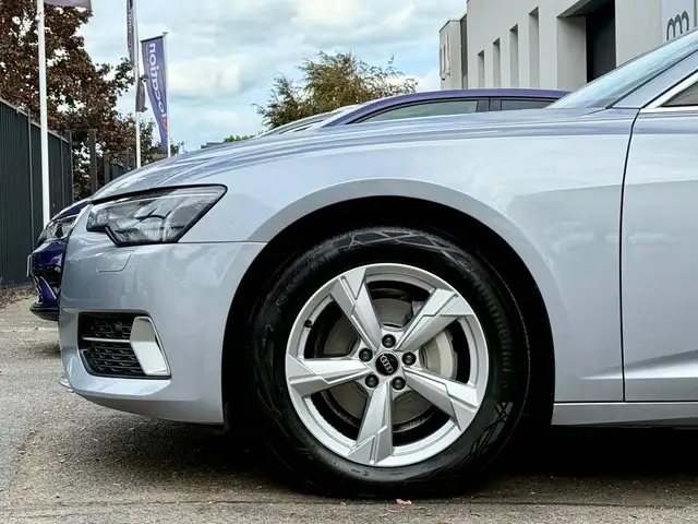 Audi A6 view 18