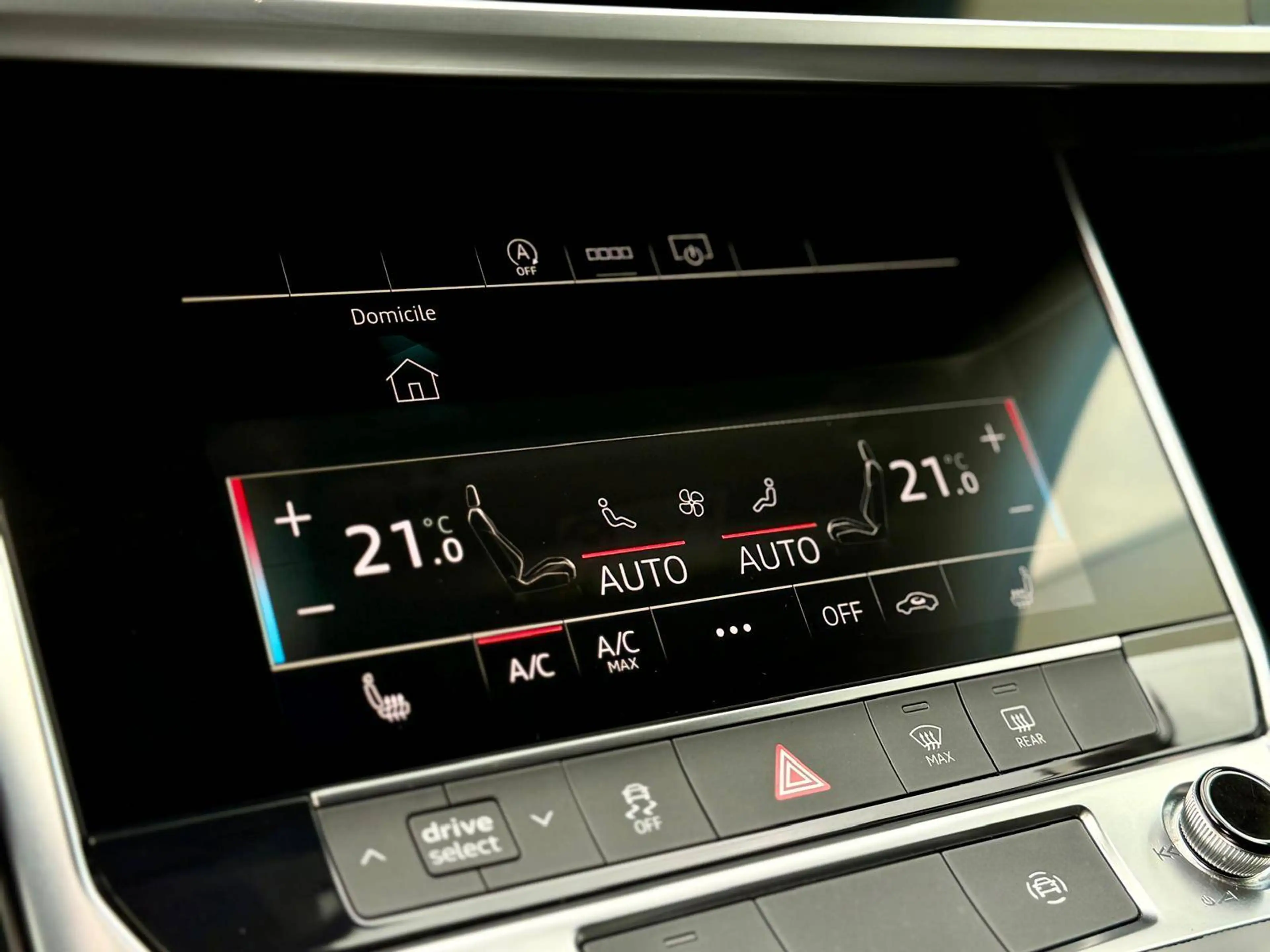 Audi A6 AVANT 2.0 TDI AUTO ALCANTARA PHARES LED GPS CARPLAY CAMERA — photo 12
