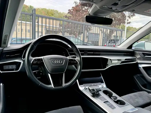 Audi A6 view 5