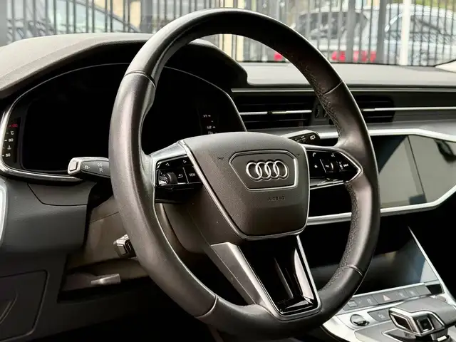 Audi A6 view 24