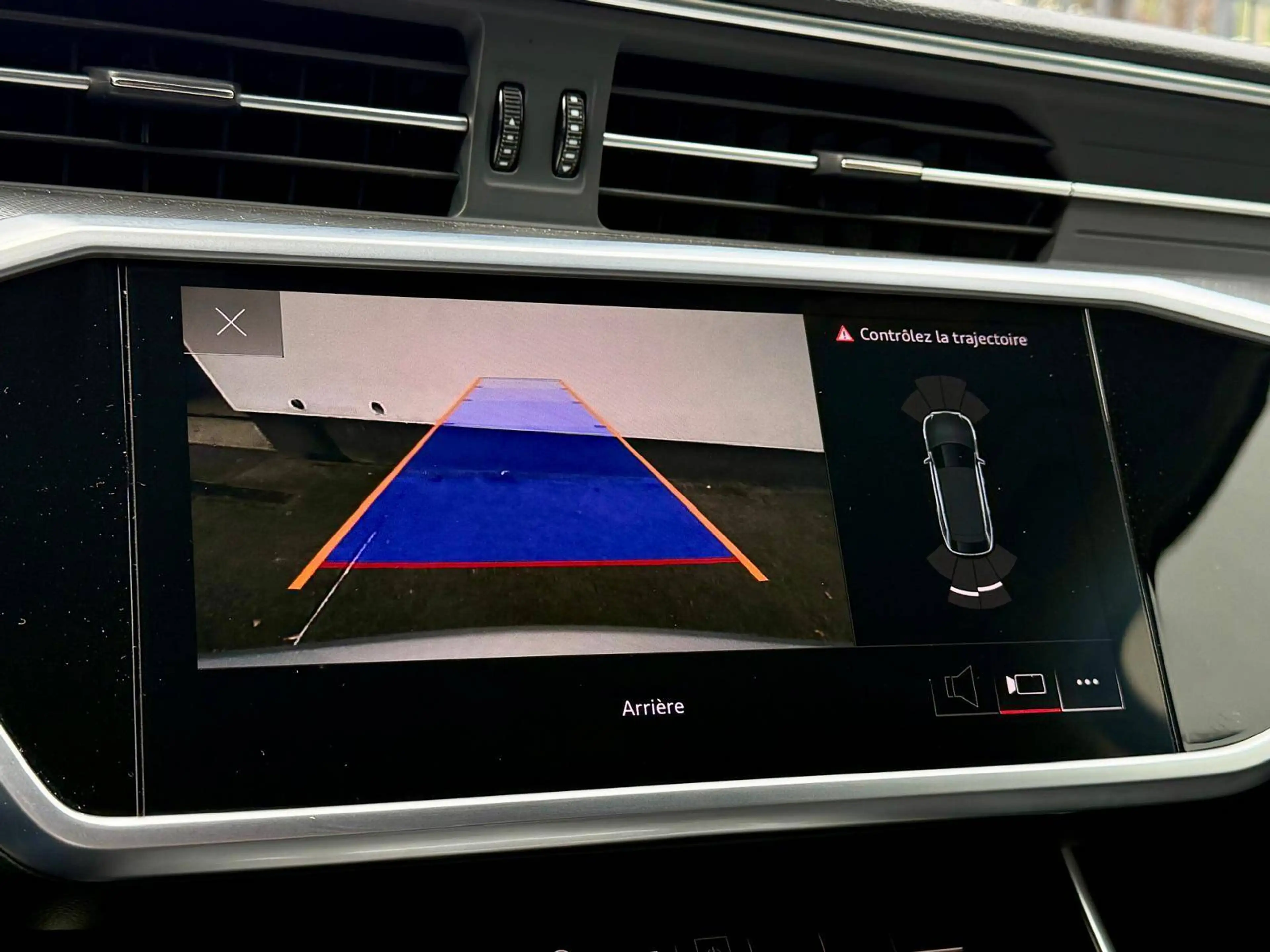 Audi A6 AVANT 2.0 TDI AUTO ALCANTARA PHARES LED GPS CARPLAY CAMERA — photo 10