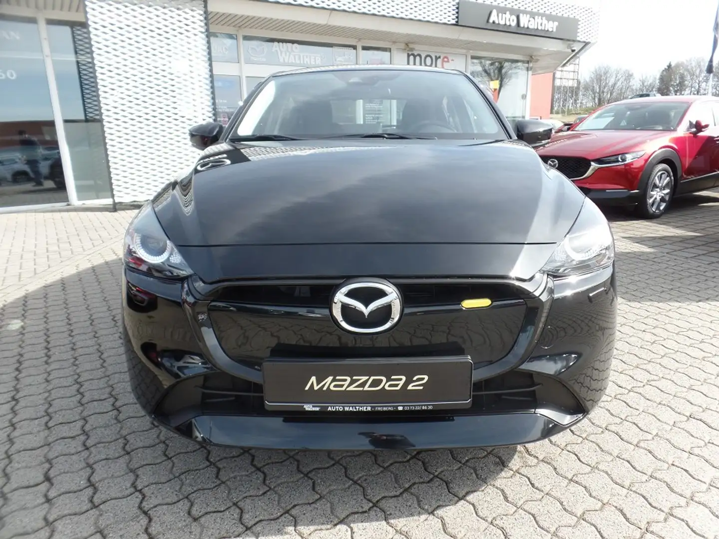 Mazda 2 1.5L e-SKYACTIV G 90ps 6MT FWD CENTER-LINE CONV Noir - 2