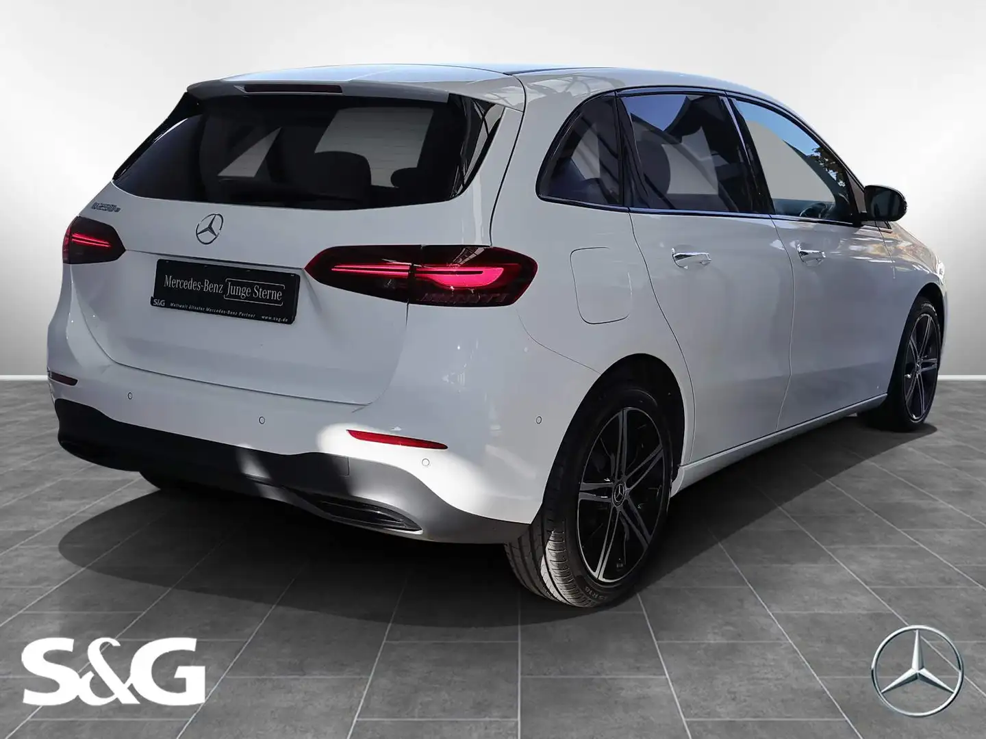 Mercedes-Benz B 250 e TOTWINKEL+360°+CARPLAY+KEYLESS+NIGHT+18" Weiß - 2