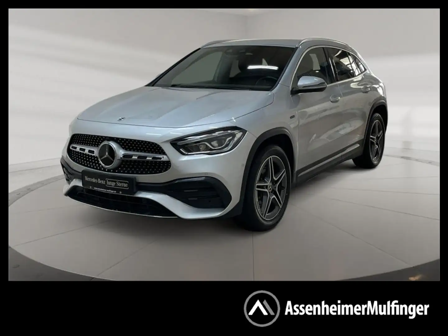 Mercedes-Benz GLA 250 e AMG+MBUX+Fahrassist+Wide+Cam+LED+Navi Silber - 1