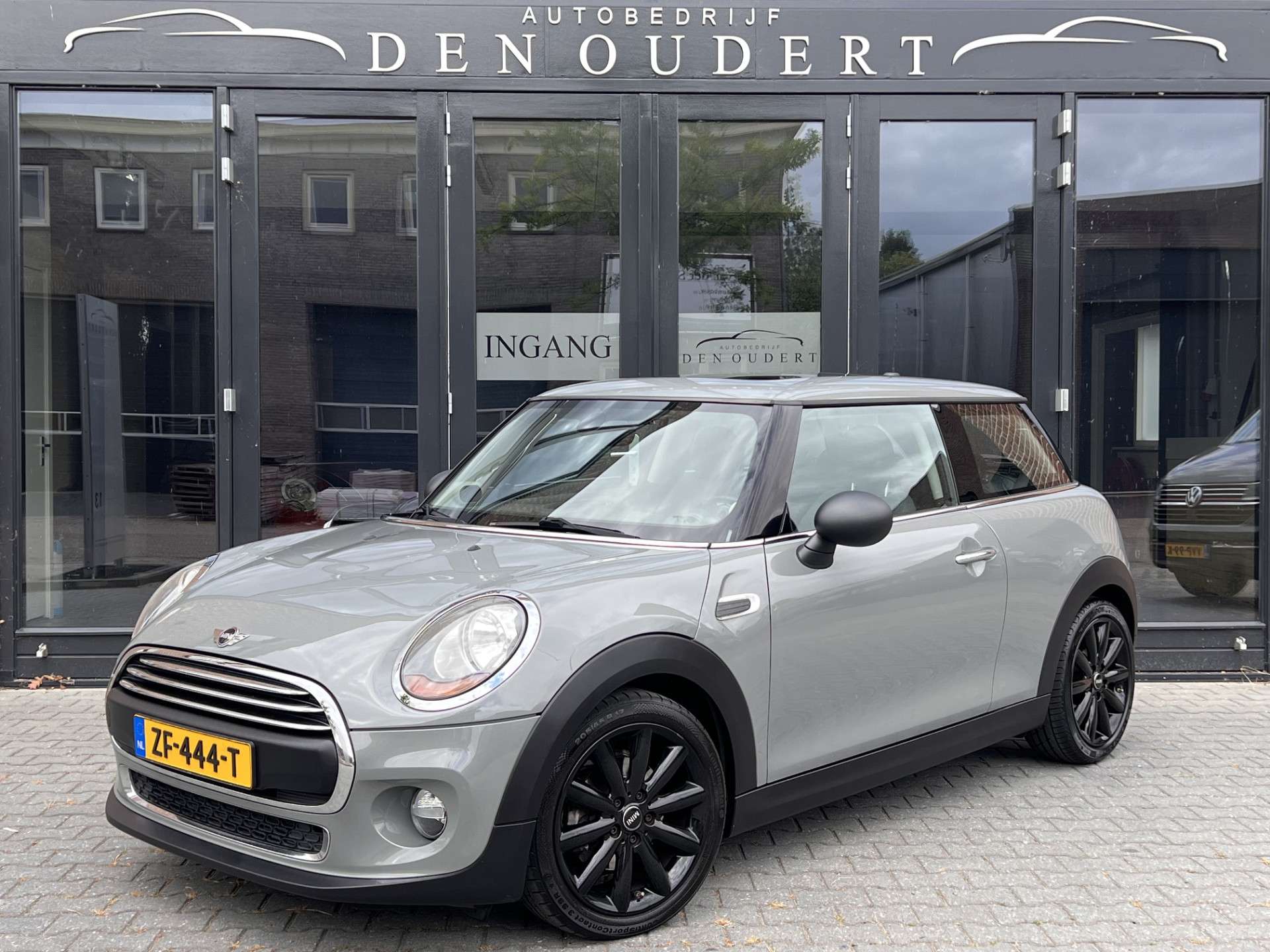 MINI One
