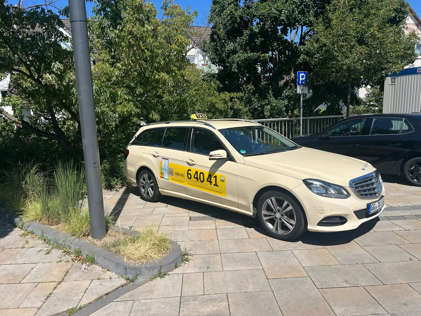 Mercedes-Benz E 200 E 200 T BlueTEC 7G-TRONIC Edition E Sárga - 2