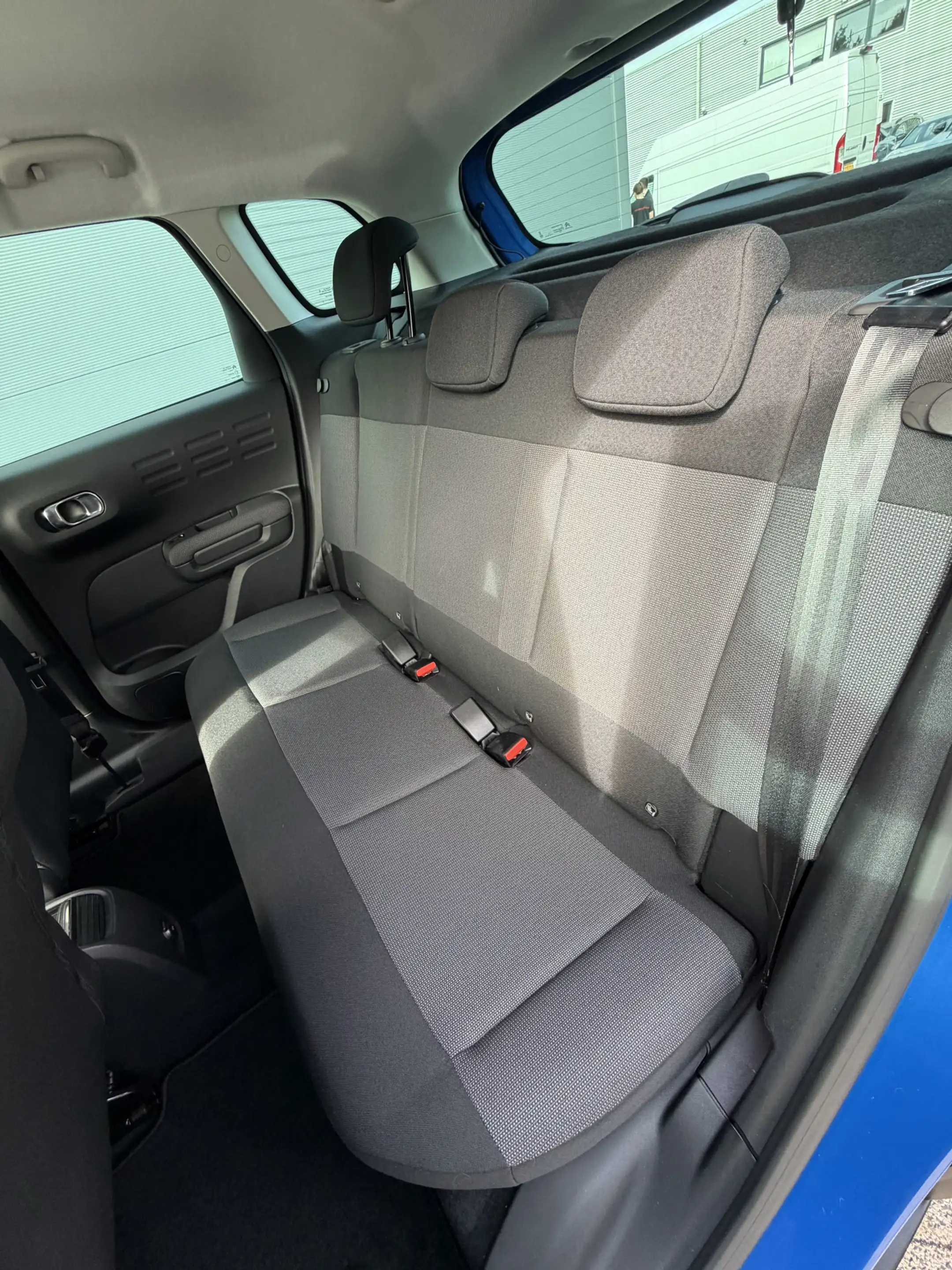 Citroen C3 Aircross 130pk Max (Camera - Keyless Entry - LED - Head up — photo 13