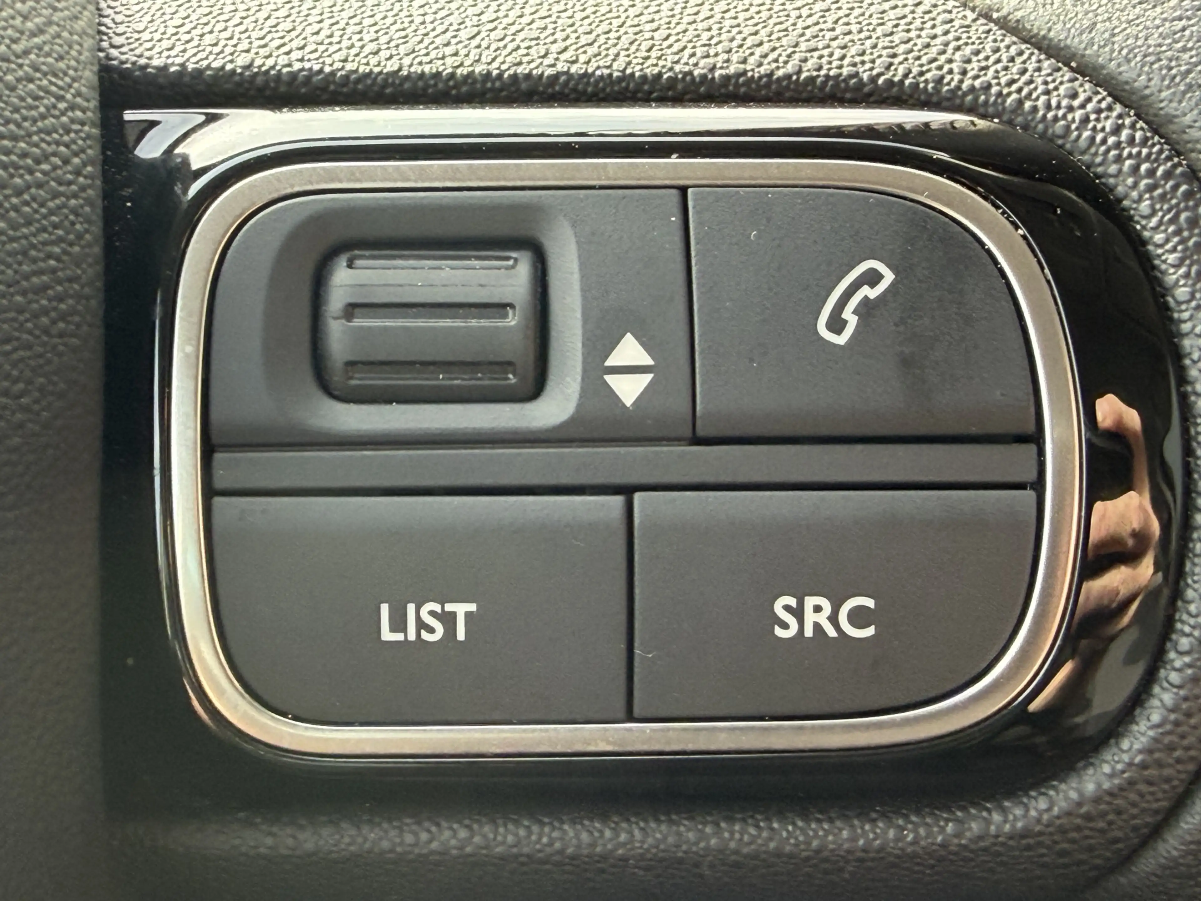 Citroen C3 Aircross 130pk Max (Camera - Keyless Entry - LED - Head up — photo 17