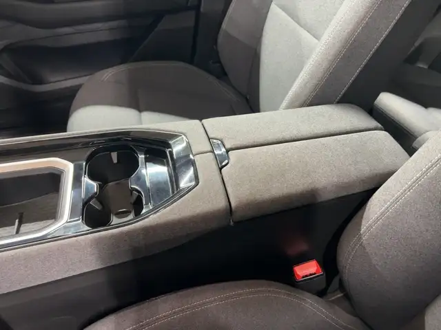 Renault Austral view 18