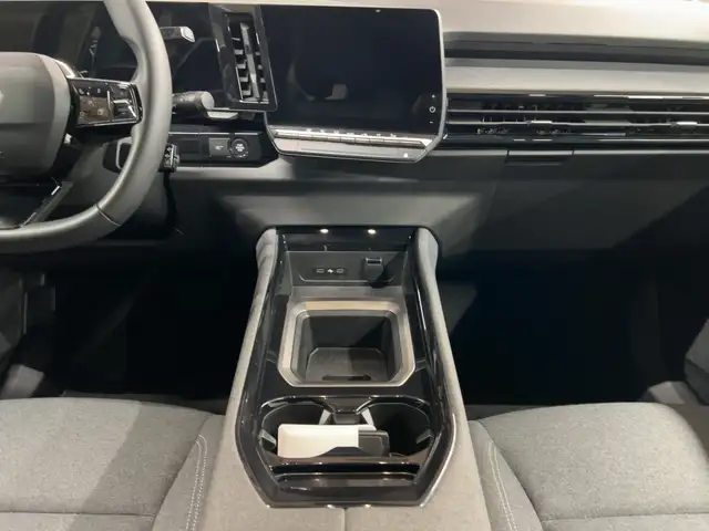 Renault Austral view 12