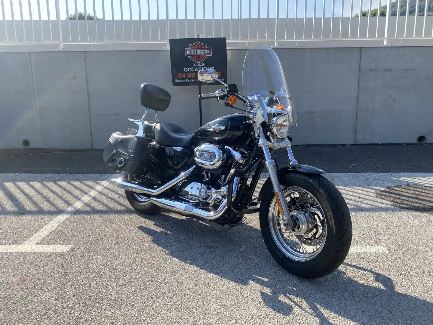 Harley-Davidson Sportster 1200 Noir - 2