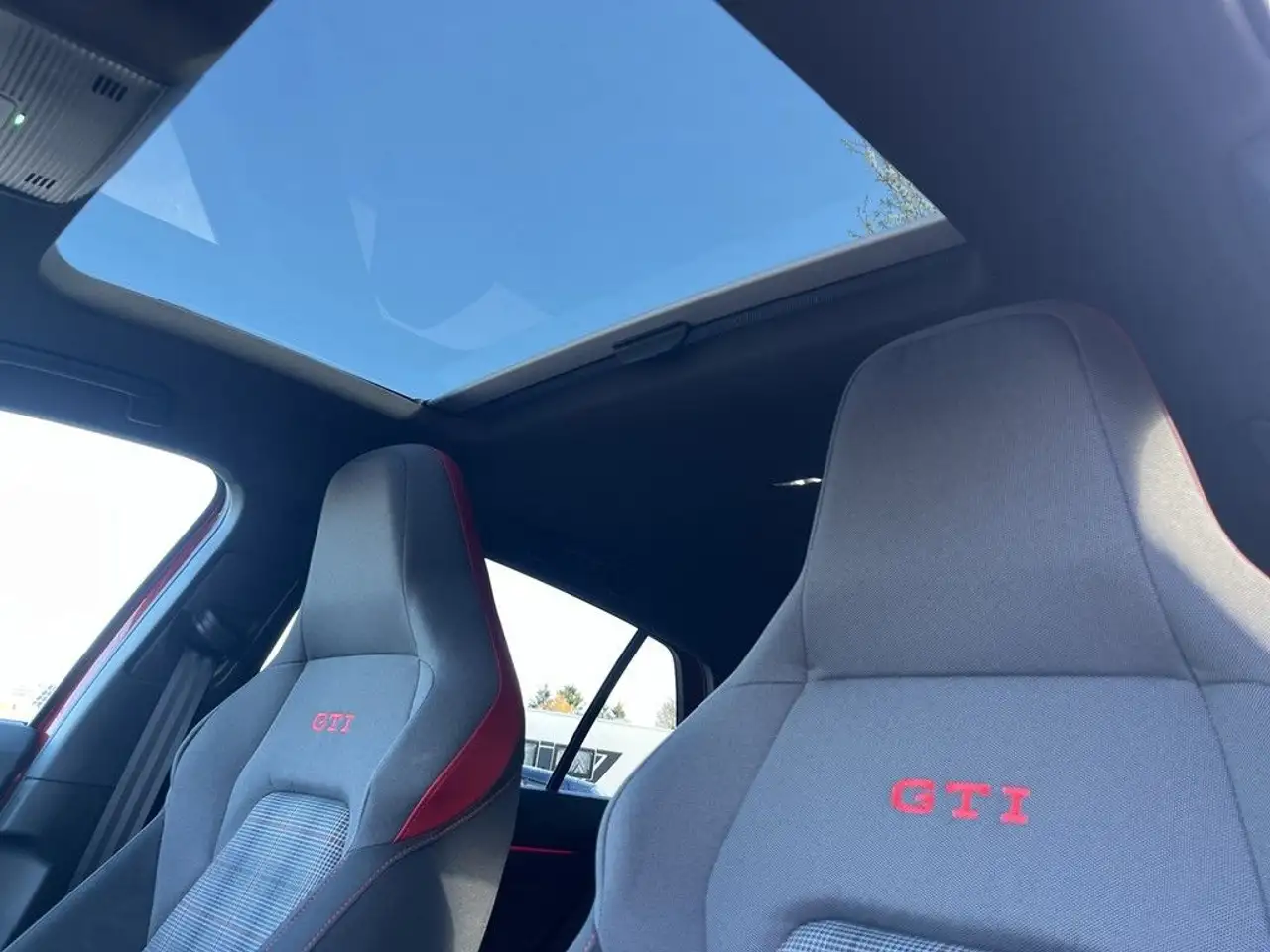 Volkswagen Golf GTI Golf 2.0 TSI DSG GTI Navi LEDplus Pano 19