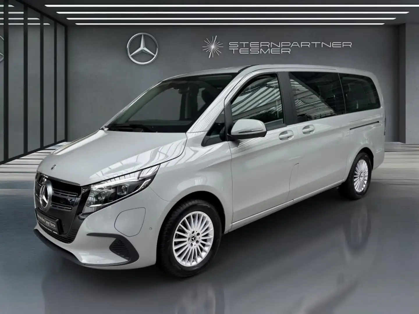 Mercedes-Benz EQV 300 Lang 8-Sitzer LED Gris - 1