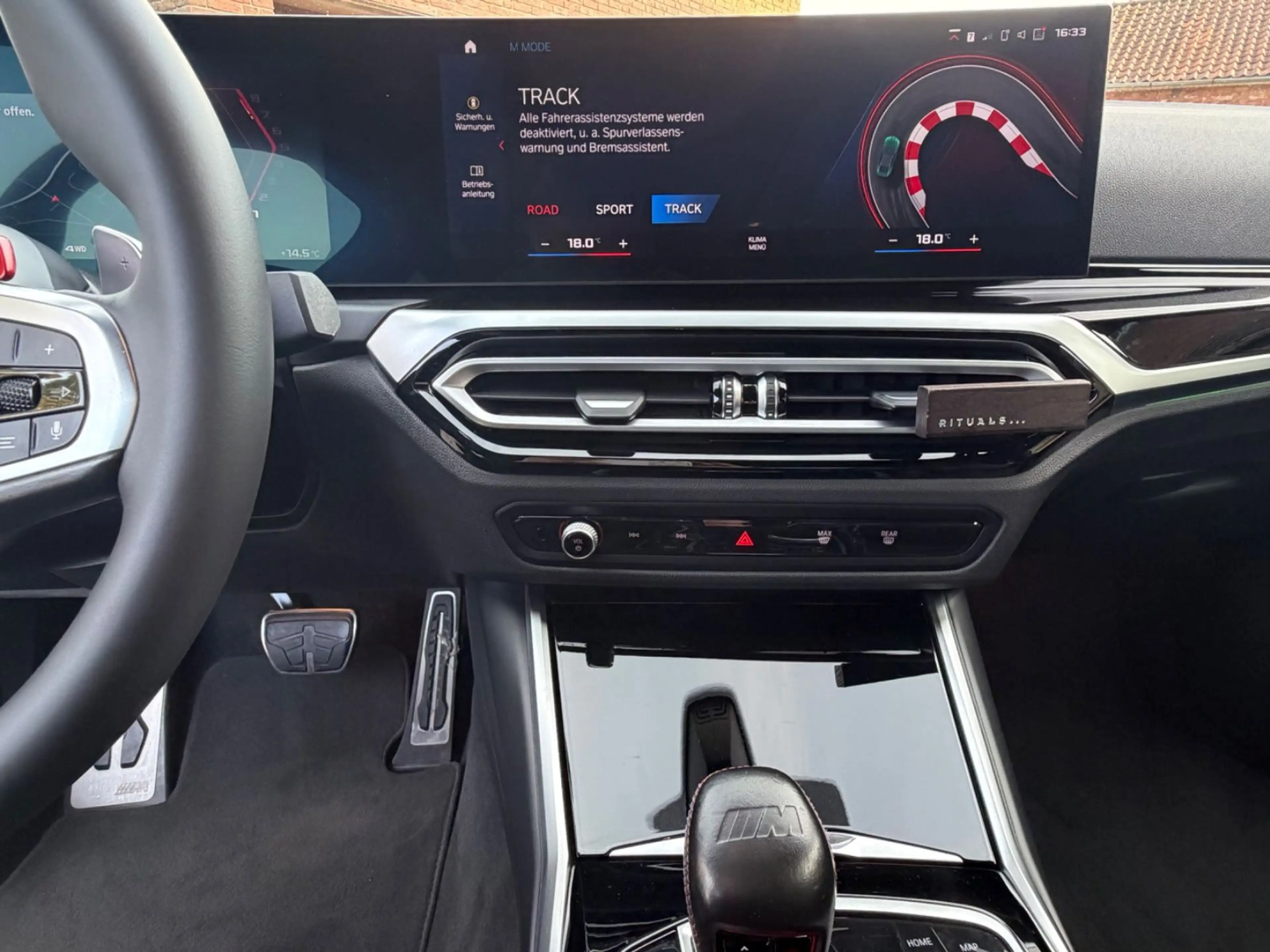 BMW M4 Coupe xDrive Competition Carbon-Dach, HUD, — photo 12