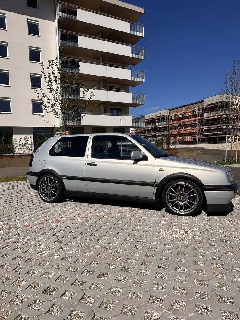 Volkswagen Golf GTI Edition 16V - 2