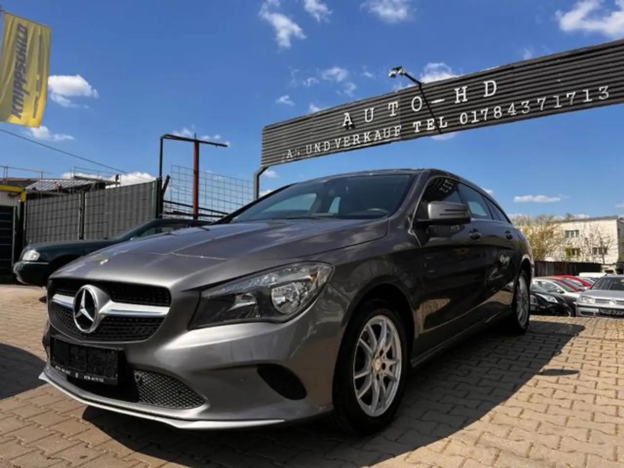 Mercedes-Benz CLA 200