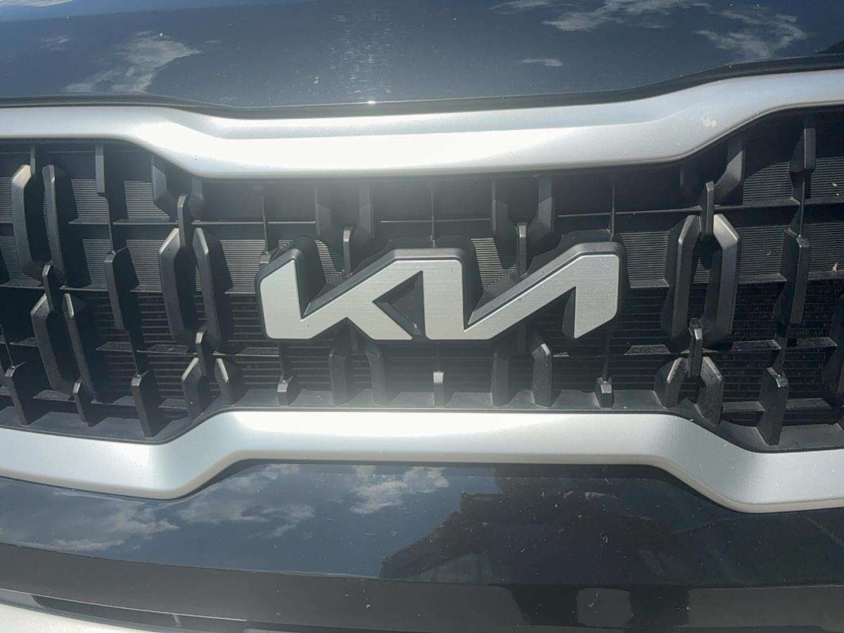 used 2024 Kia Telluride car, priced at $33,444