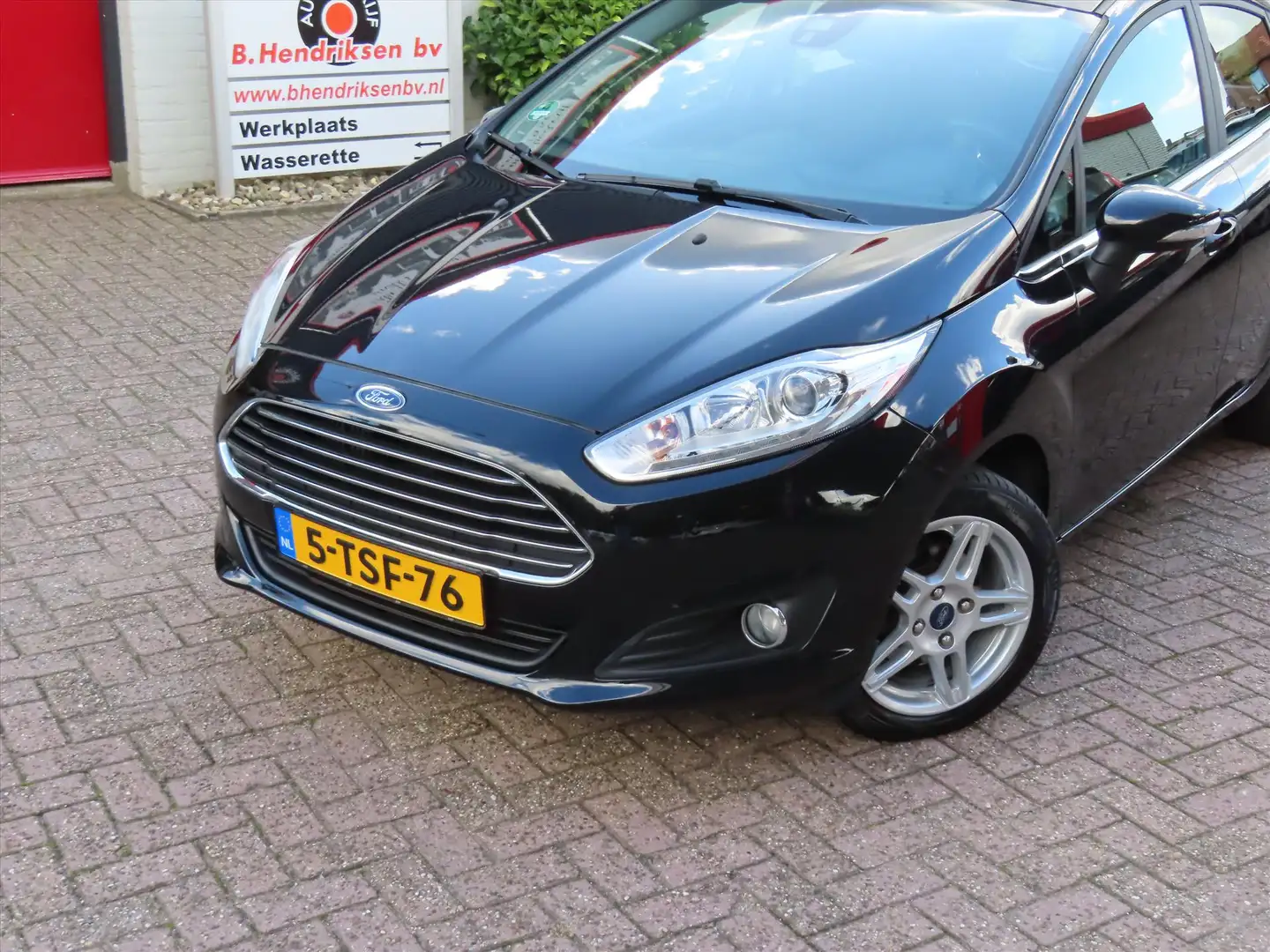 Ford Fiesta 1.0 EcoBoost 100PK 5D Titanium/ Trekhaak/ Parkeerc Noir - 2