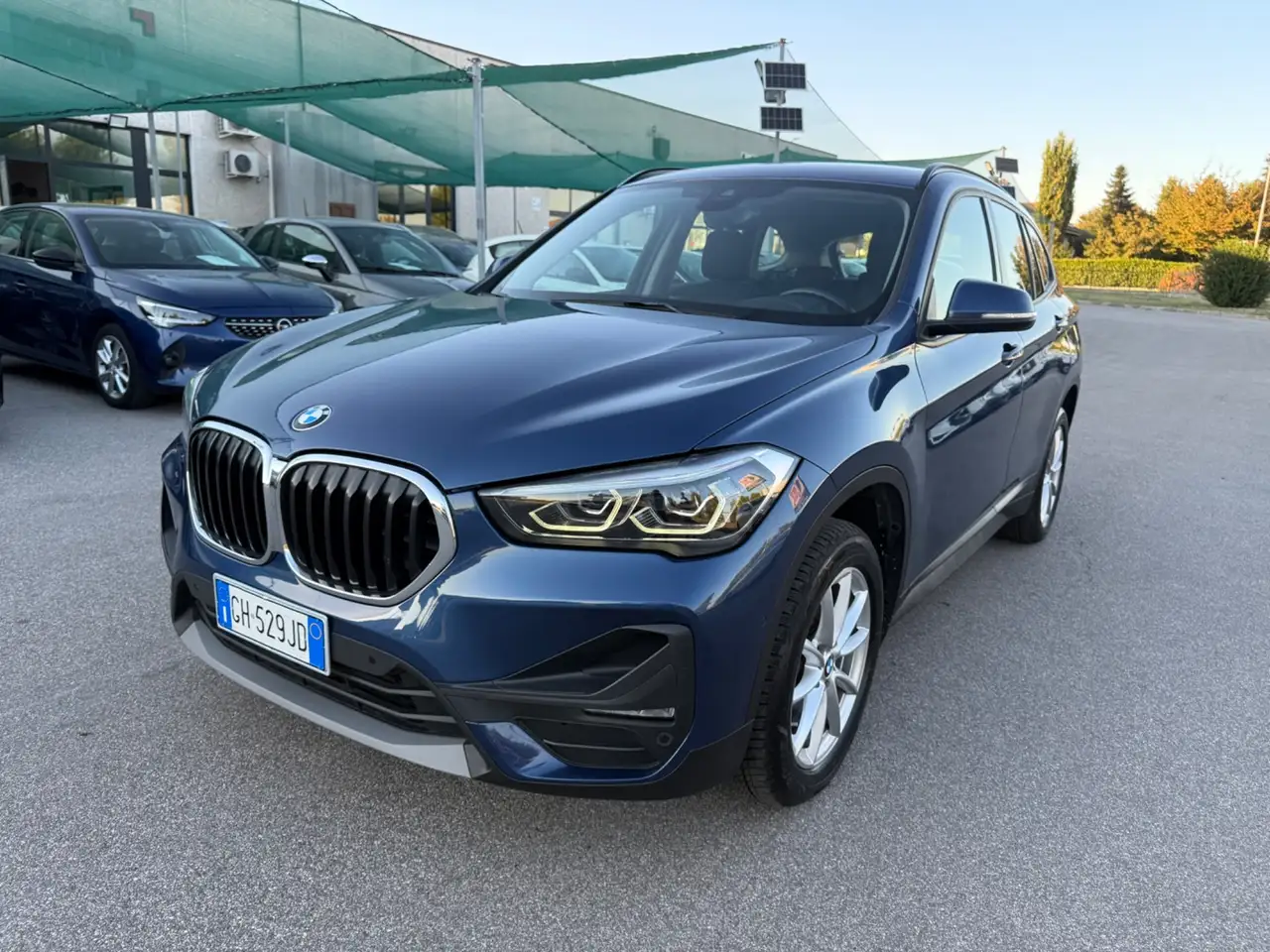 BMW X1