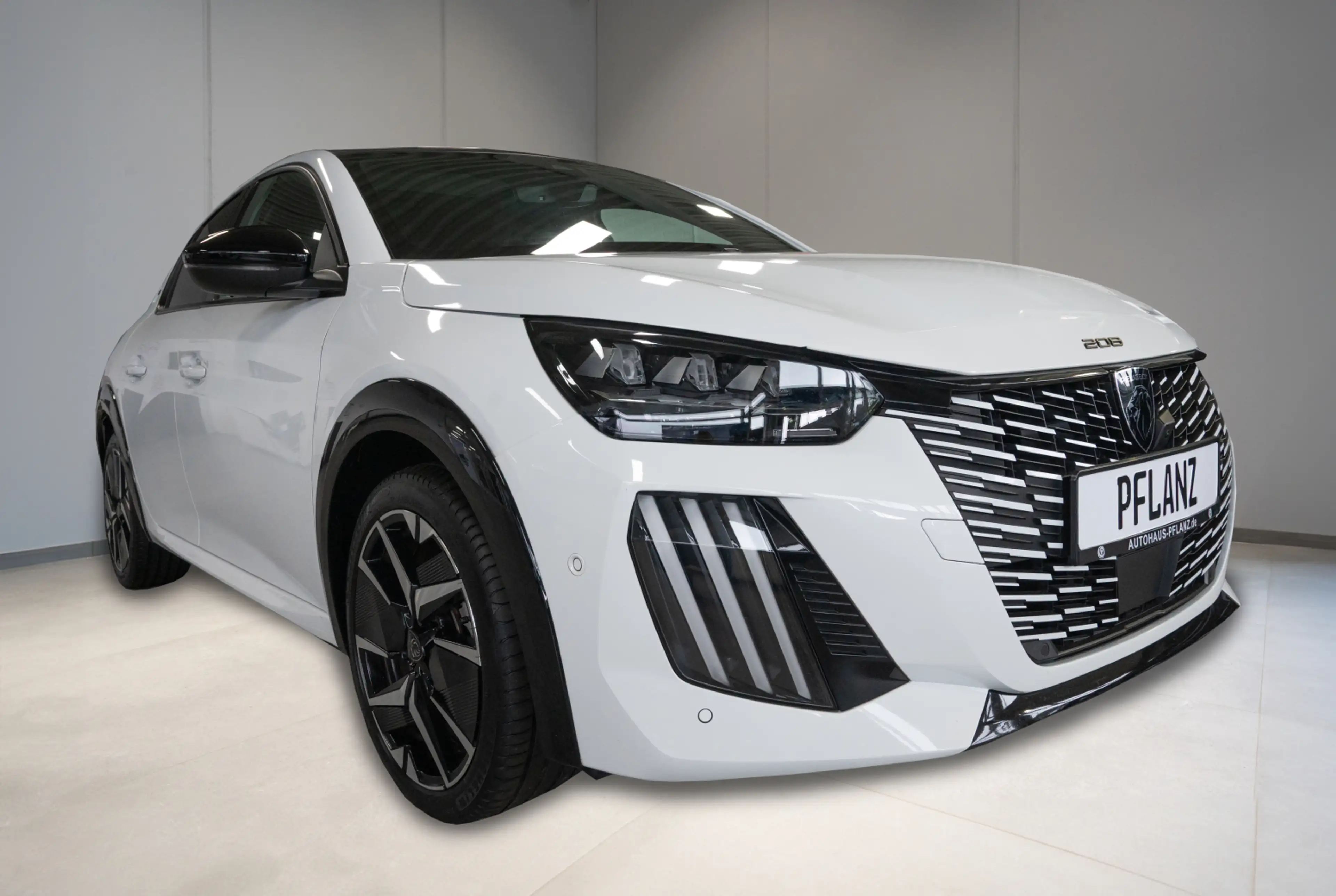 Peugeot 208 GT 1.2 Hybrid 100 e-DSC6 *DRIVE-ASSIST+*MIRRORSCREEN* — photo 2