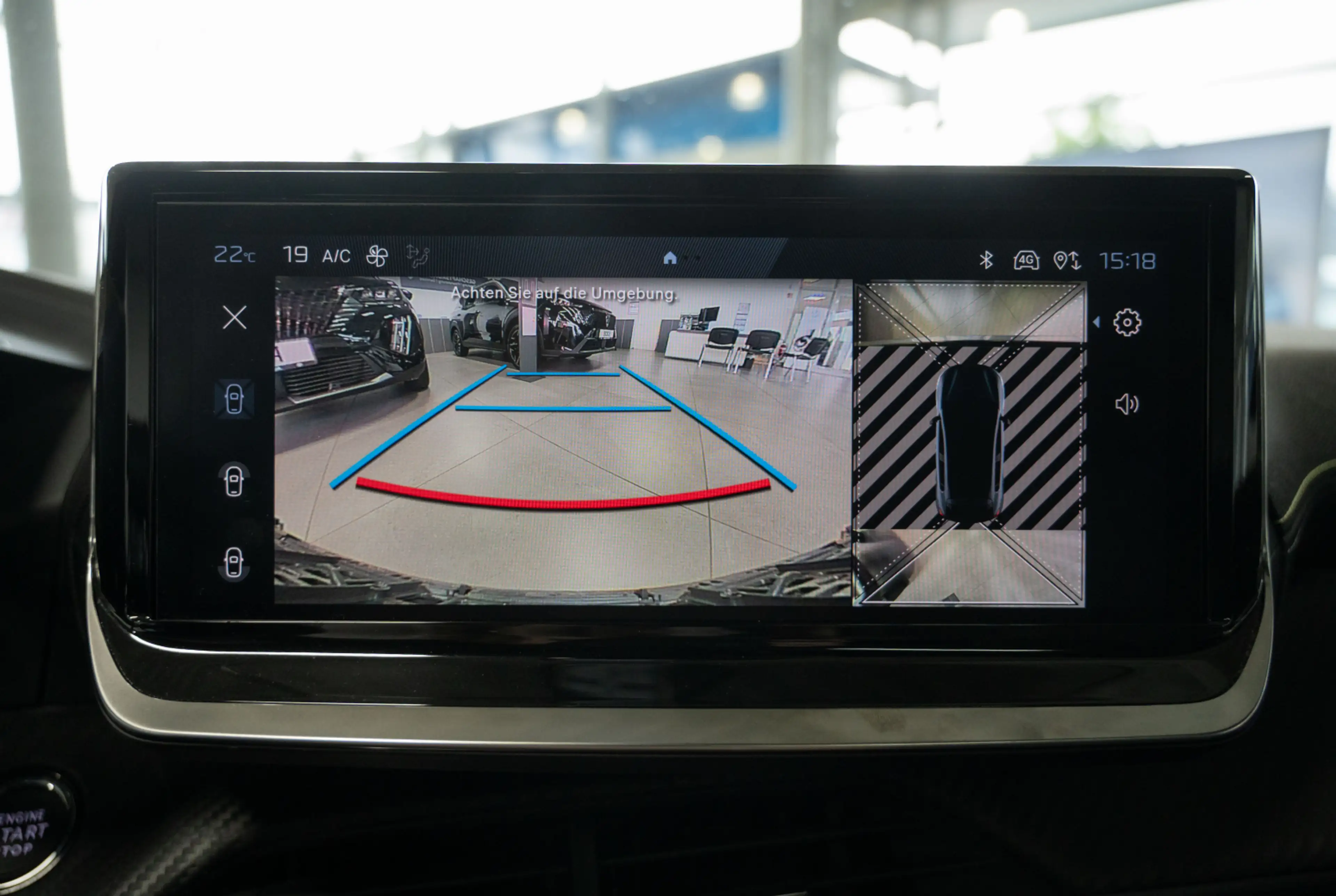 Peugeot 208 GT 1.2 Hybrid 100 e-DSC6 *DRIVE-ASSIST+*MIRRORSCREEN* — photo 8