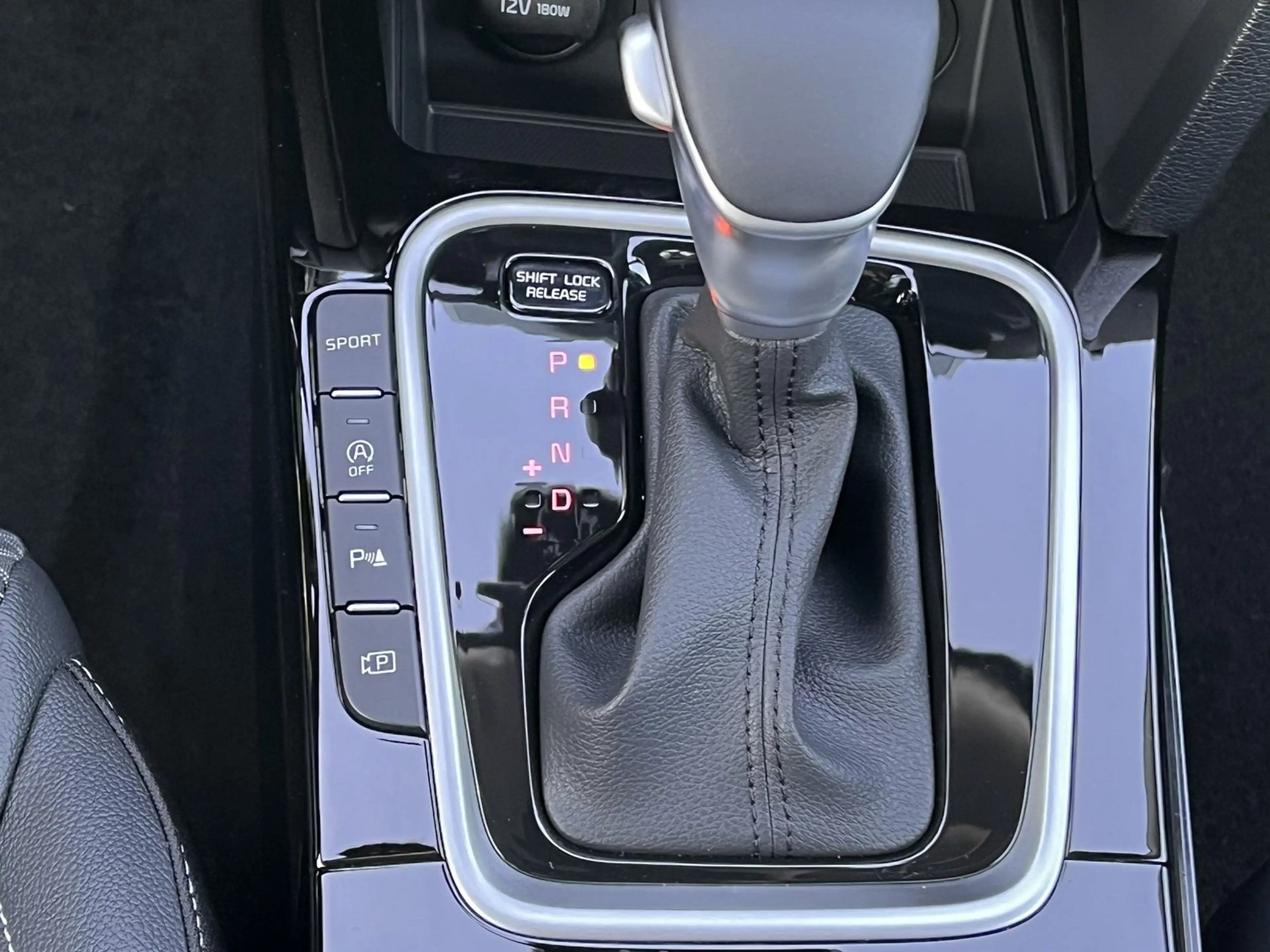 Kia XCeed 1.6 T-GDI Exclusive Alu 16" Automatik Navi — photo 15