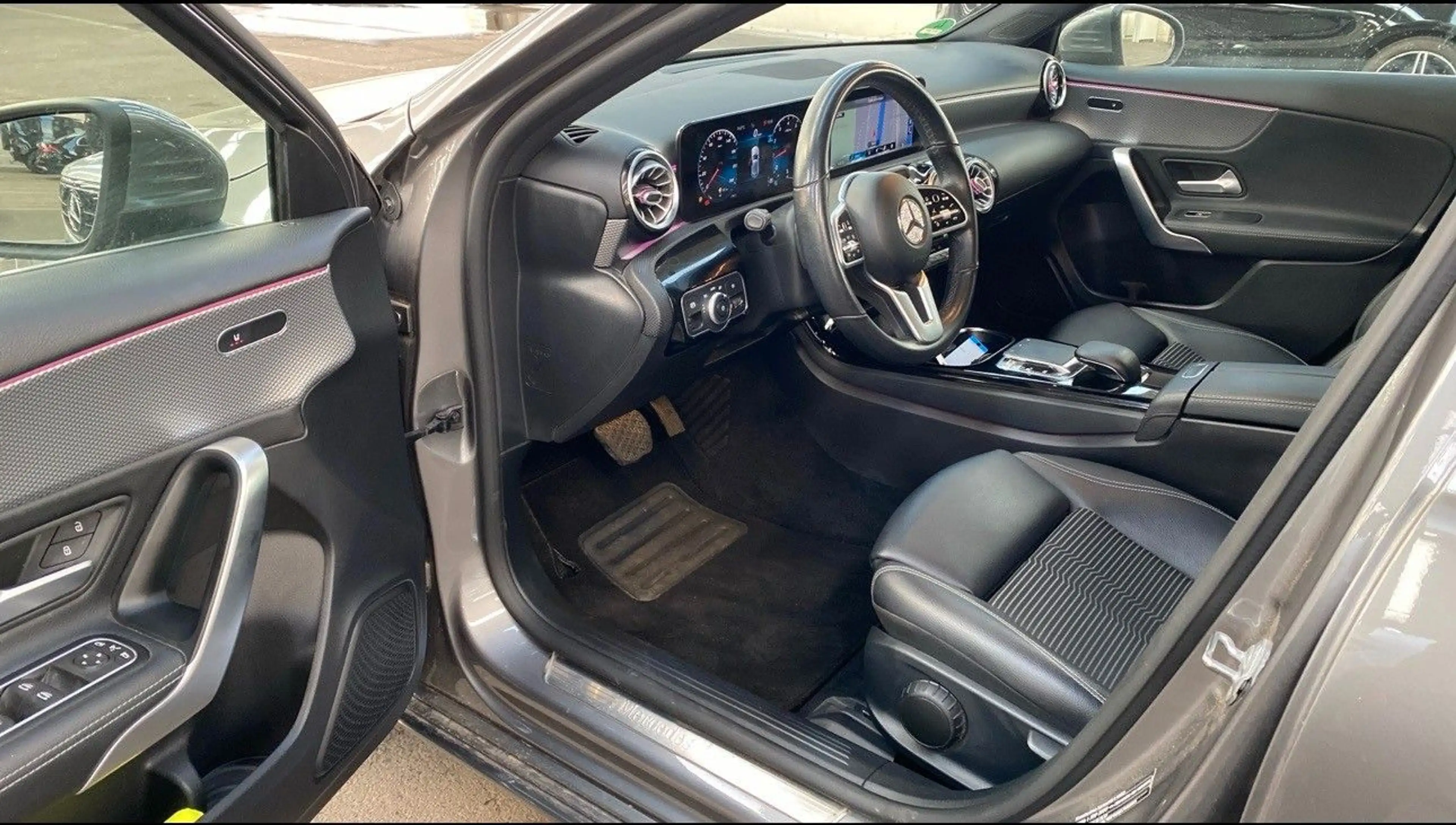 Mercedes-Benz A 180 7G-DCT *1 Hand*Ambiente.Be*Kamera — photo 8