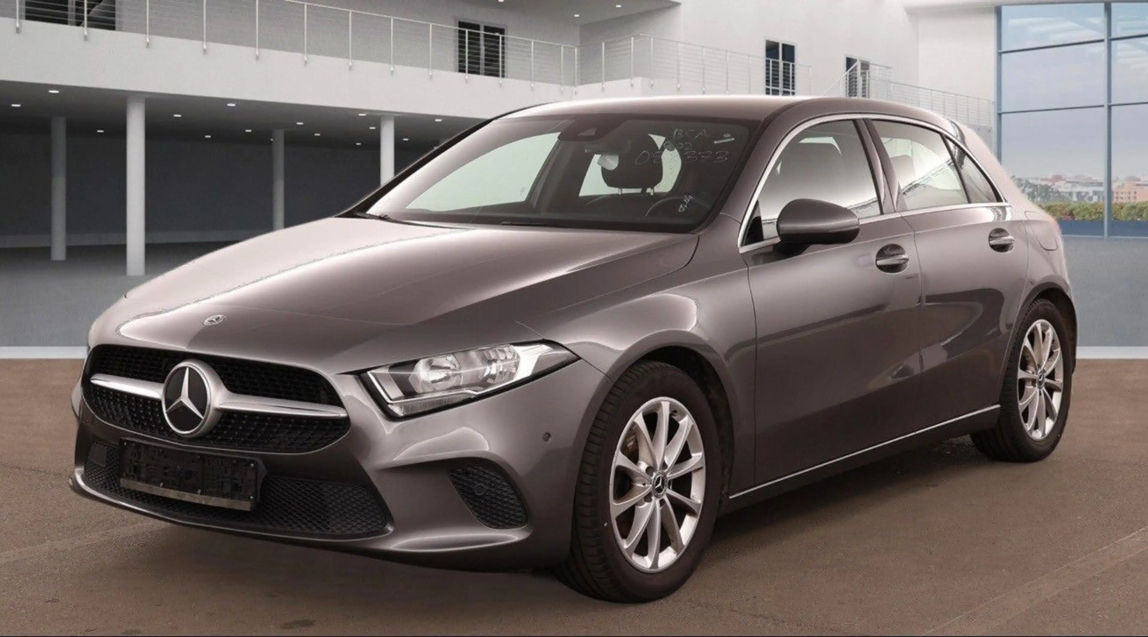 Mercedes-Benz A 180 7G-DCT *1 Hand*Ambiente.Be*Kamera