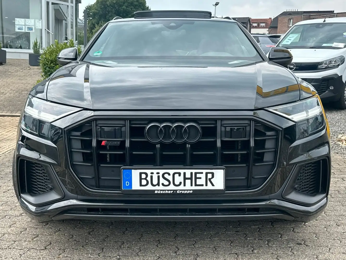 Audi SQ8 Schwarz - 2