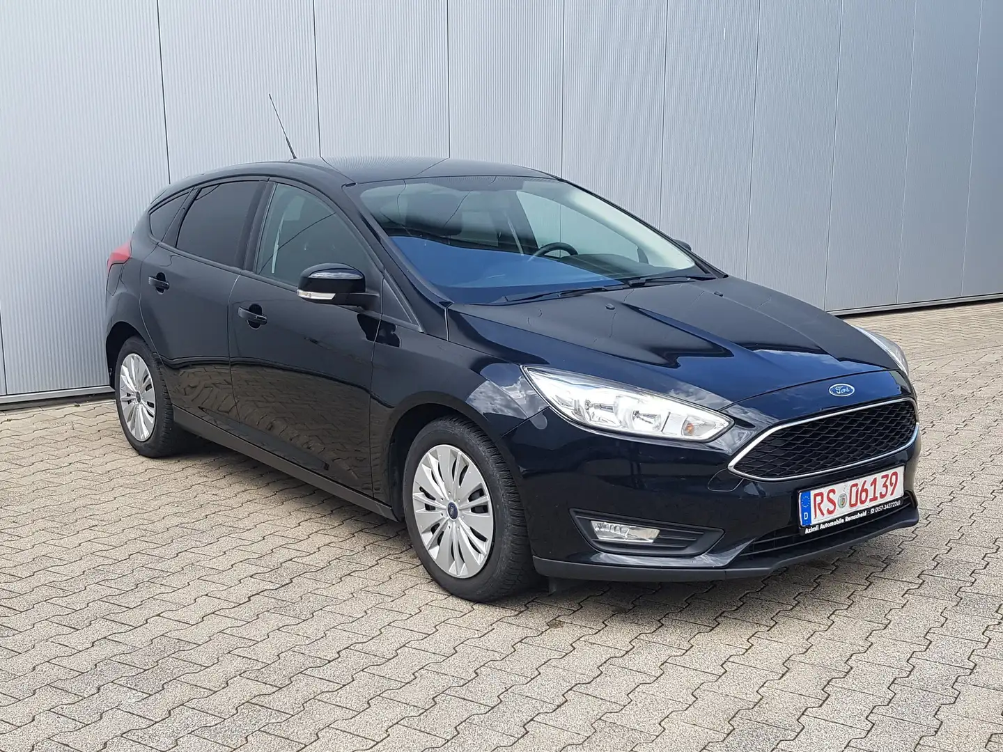 Ford Focus 1.0 EcoBoost Business *ZAHNRIEMEN-INSP. NEU* Schwarz - 1