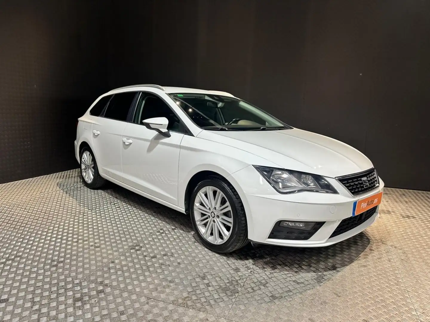 SEAT Leon ST 1.5 EcoTSI S&S Xcellence DSG7 150 Blanco - 2