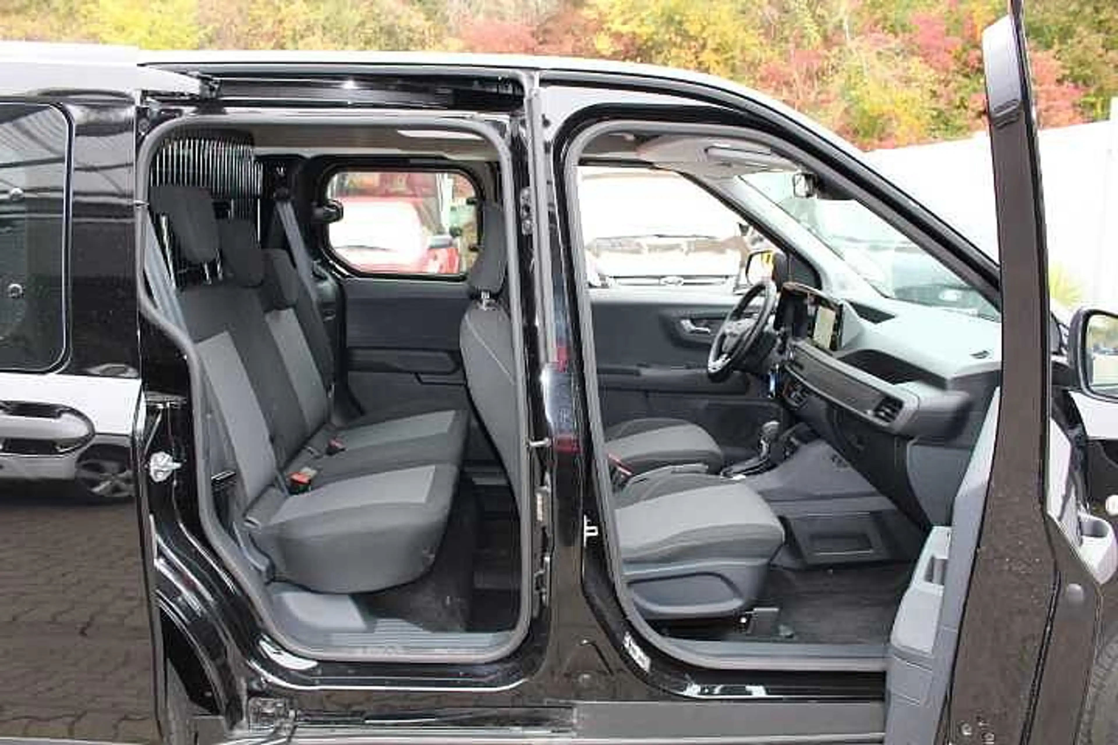 Ford Transit Courier Transit Courier DOKA 5-sitzer — photo 13