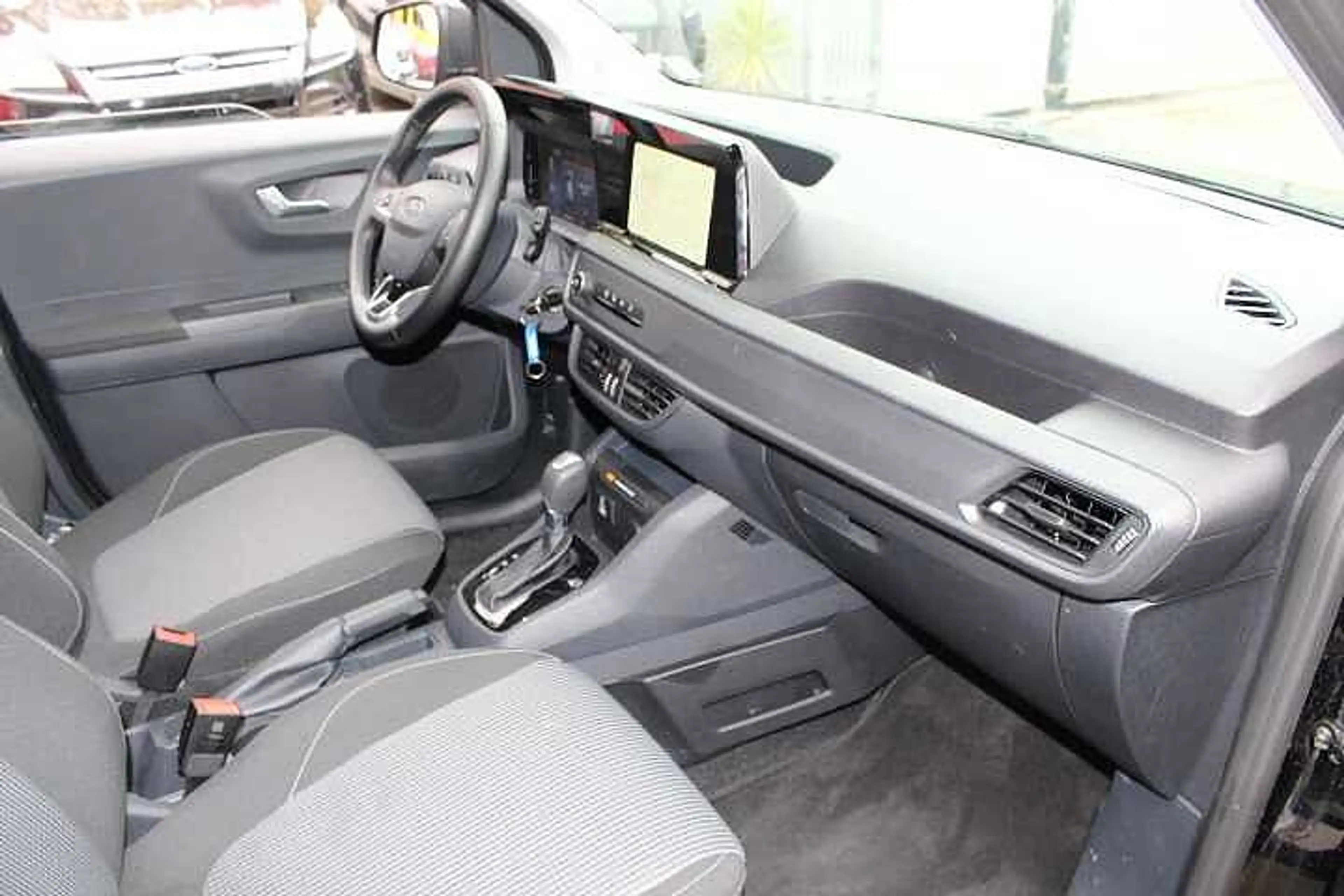 Ford Transit Courier Transit Courier DOKA 5-sitzer — photo 17