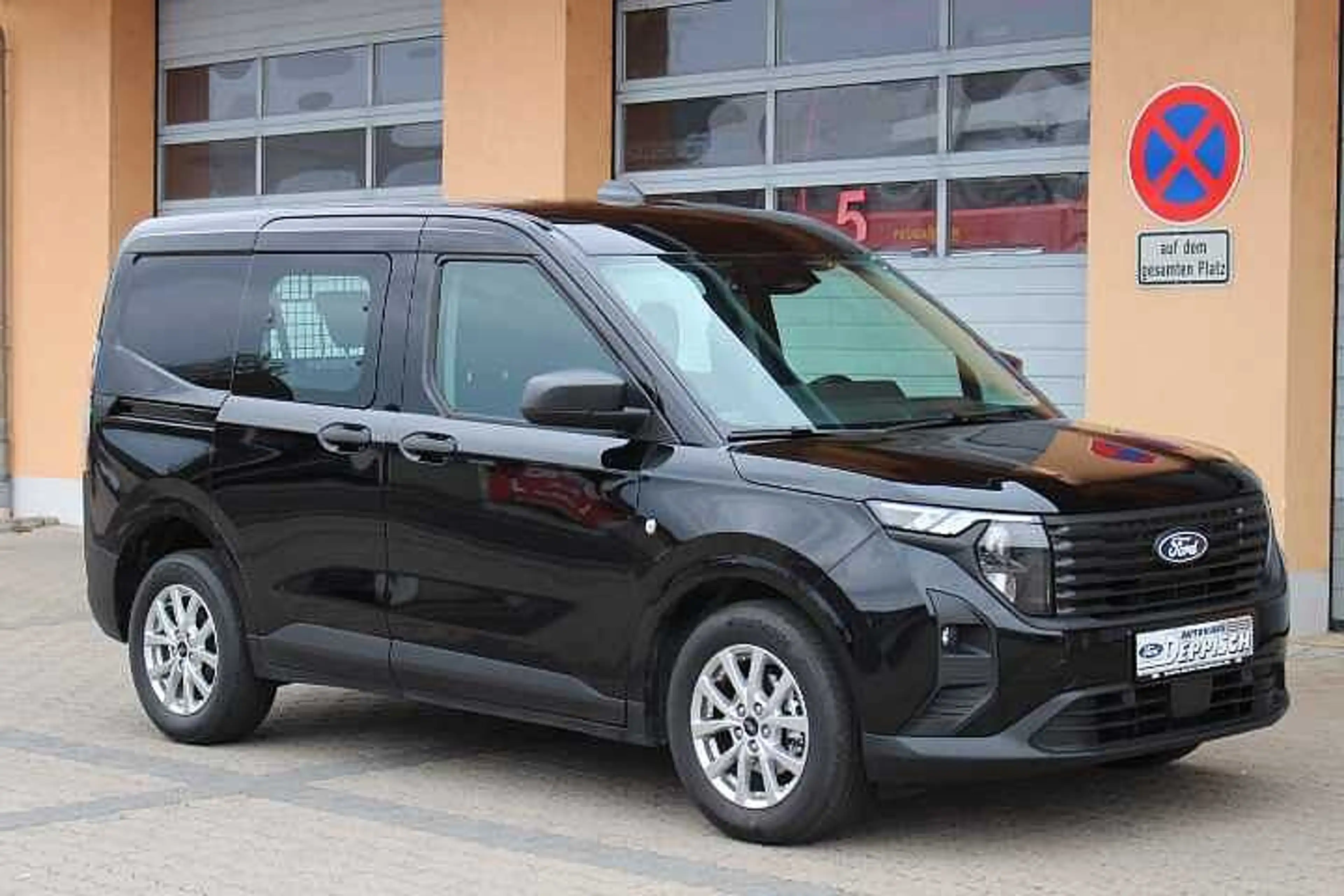 Ford Transit Courier Transit Courier DOKA 5-sitzer — photo 28