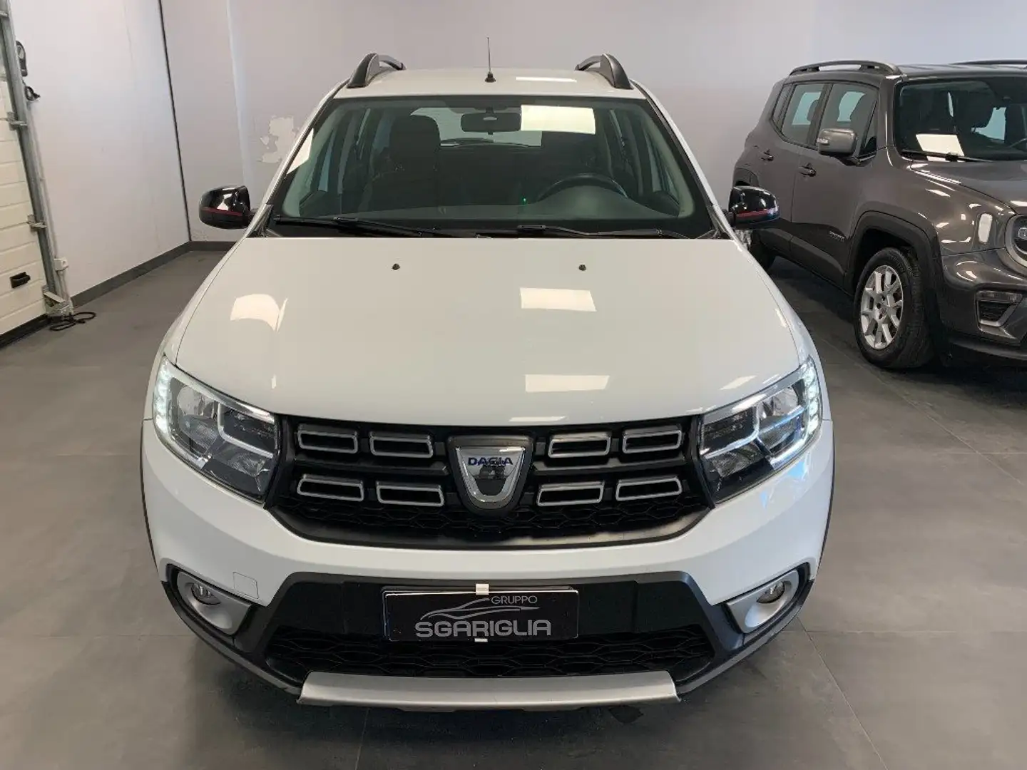 Dacia Sandero Stepway Techroad 1.5 dCi 95 CV Bianco - 2